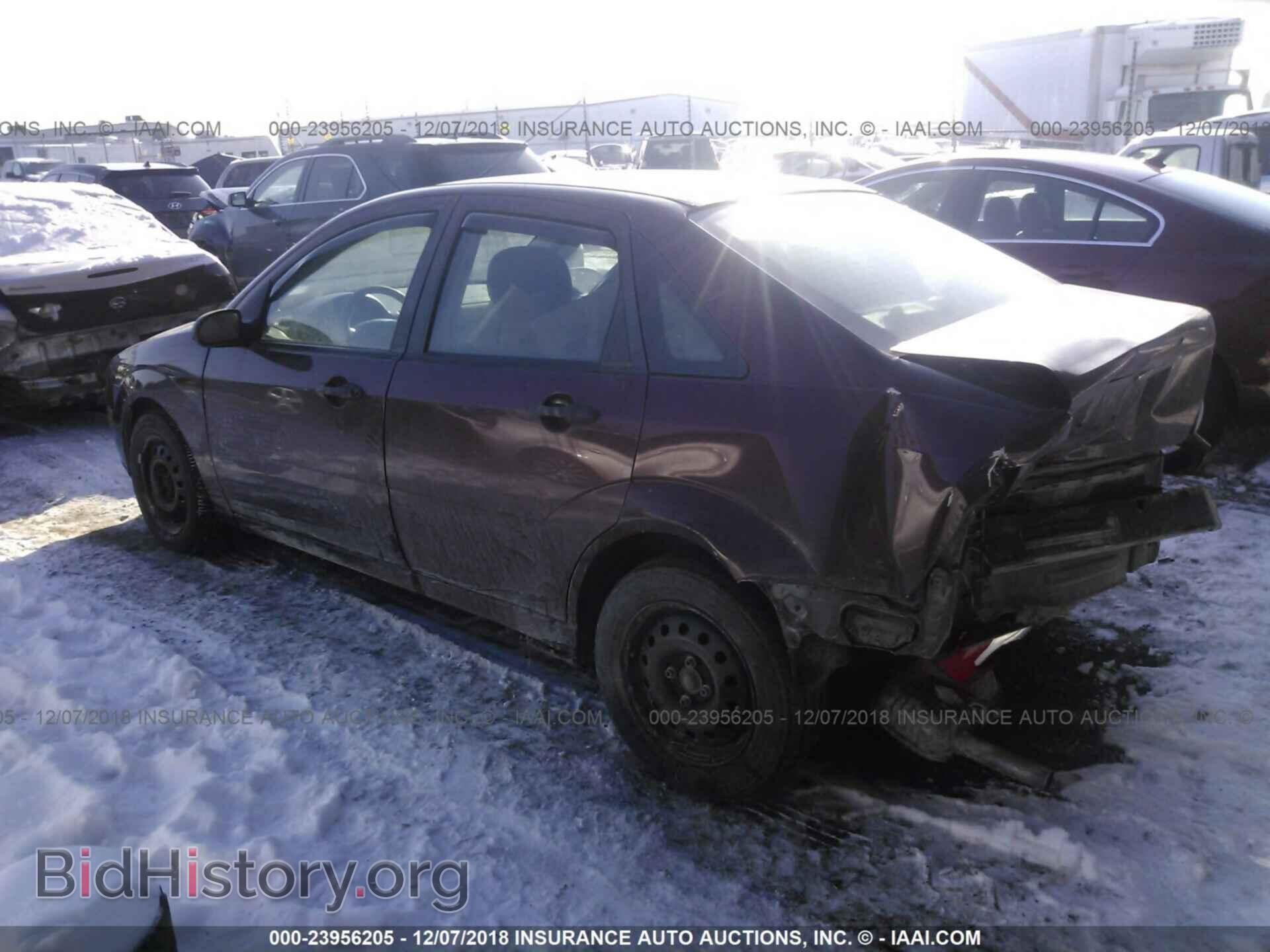 2007 FORD FOCUS - VIN: 1FAHP34N27W361328 - Photo 3