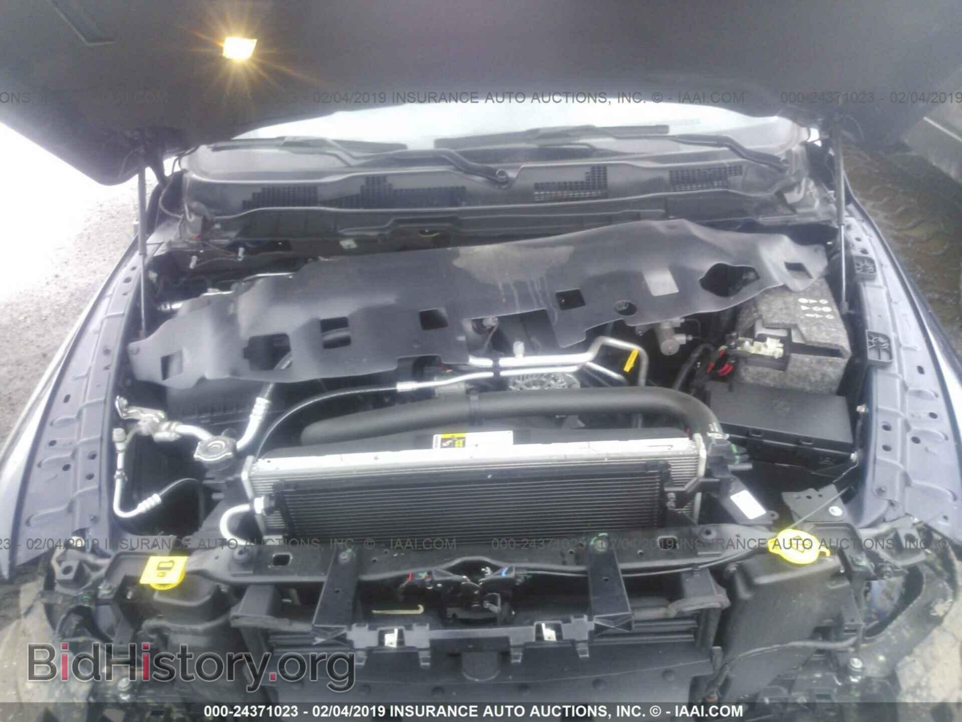 2017 RAM 1500 - VIN: 3C6RR7LT2HG633268 - Photo 10