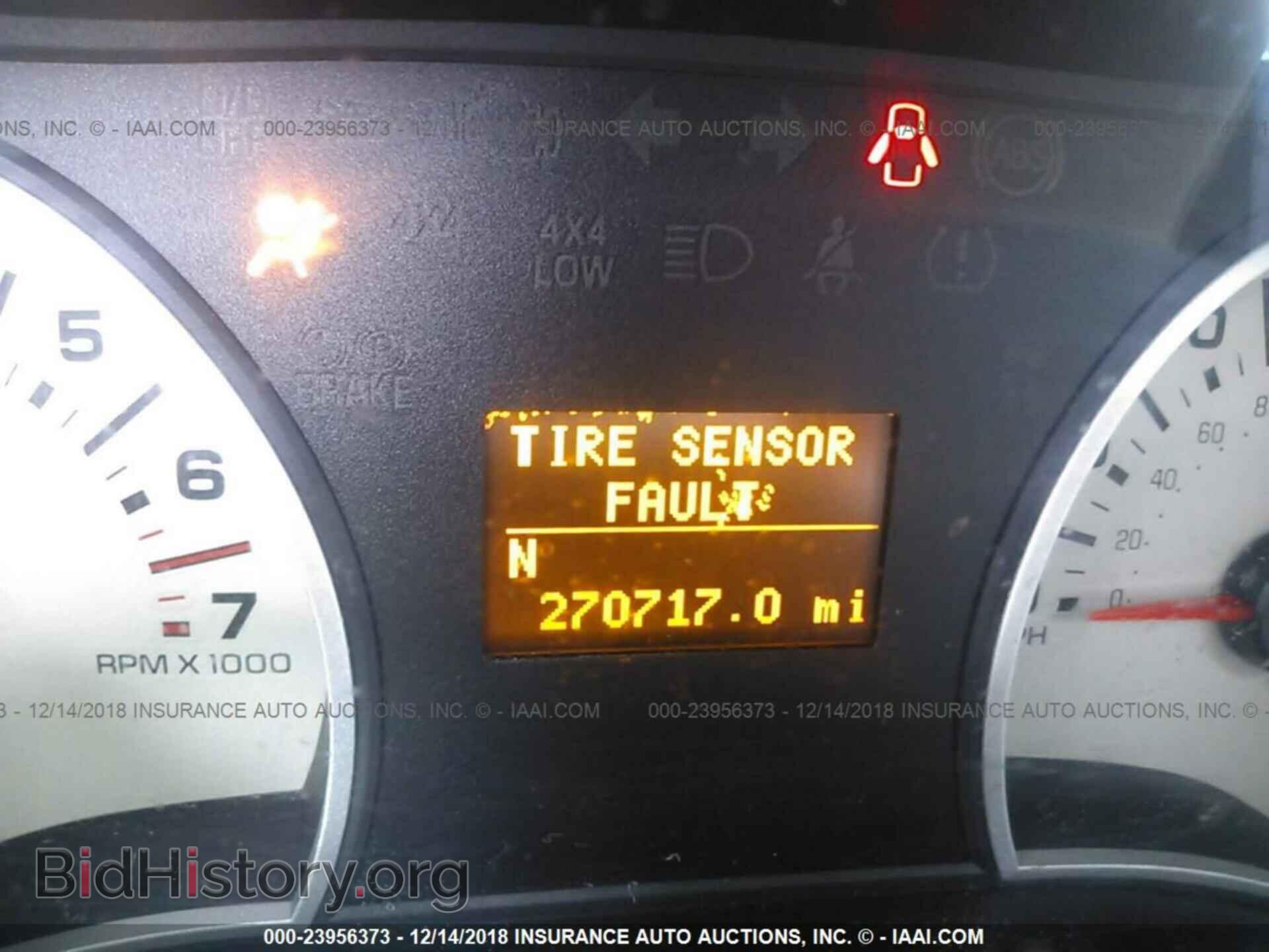 2006 FORD EXPLORER - VIN: 1FMEU64E66UA05610 - Photo 7