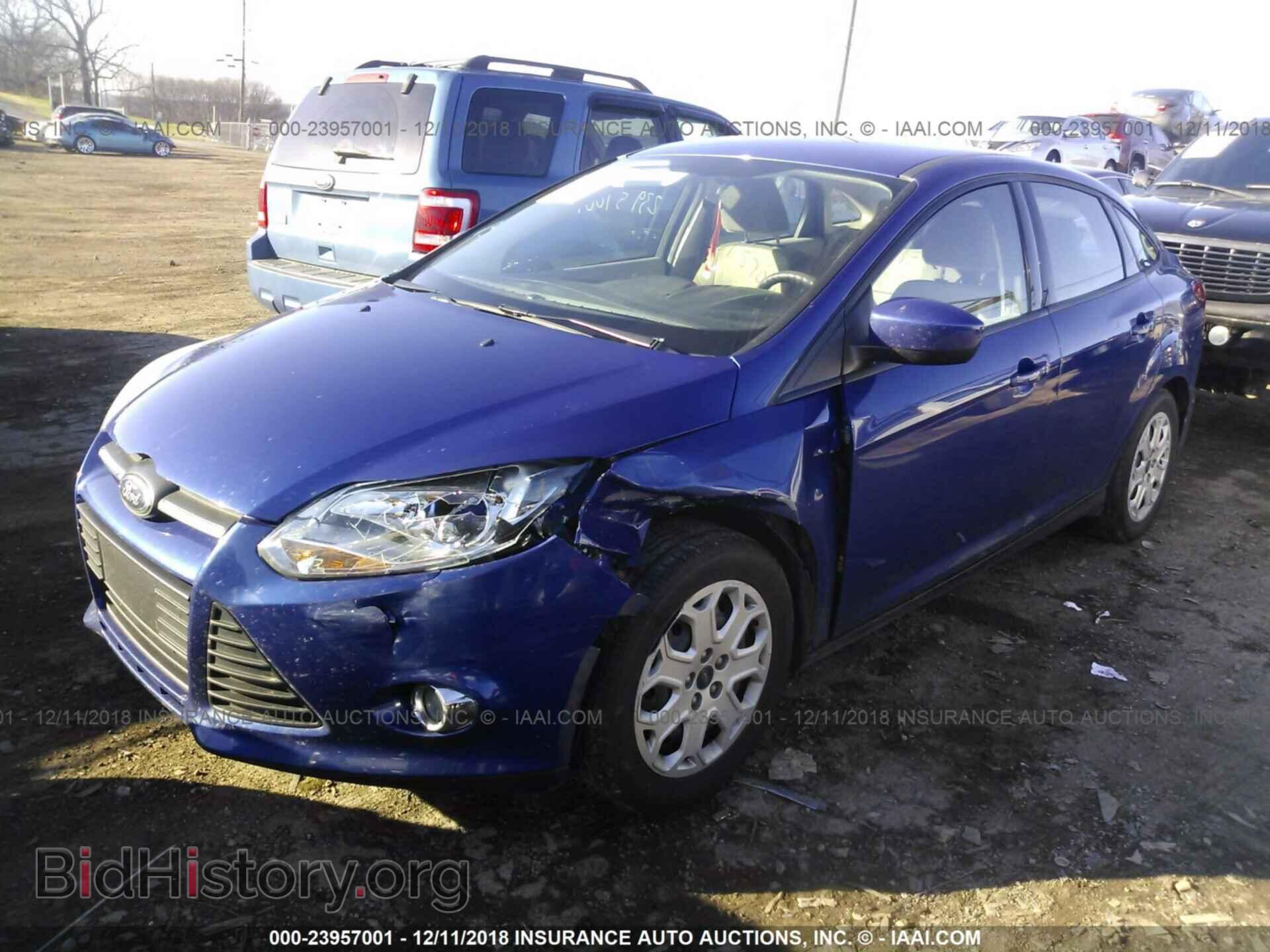2012 FORD FOCUS - VIN: 1FAHP3F22CL456180 - Photo 2