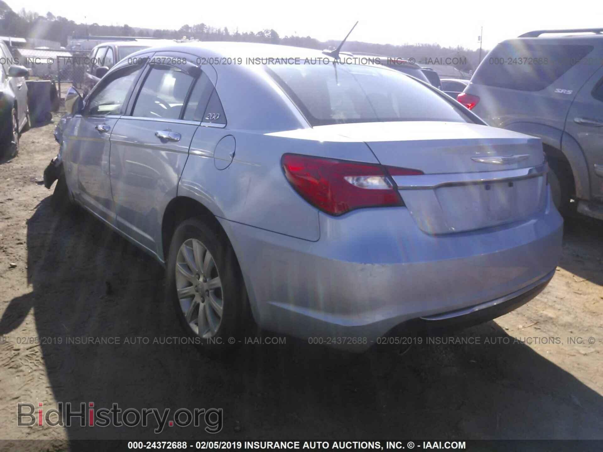 2013 CHRYSLER 200 - VIN: 1C3CCBCG5DN592548 - Фото 3