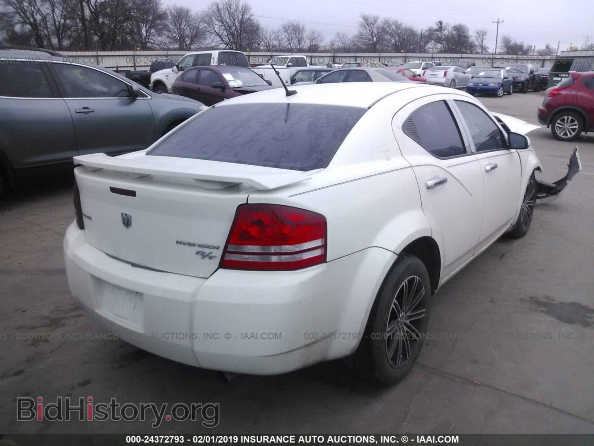 2010 DODGE AVENGER - VIN: 1B3CC5FB9AN221354 - Photo 4