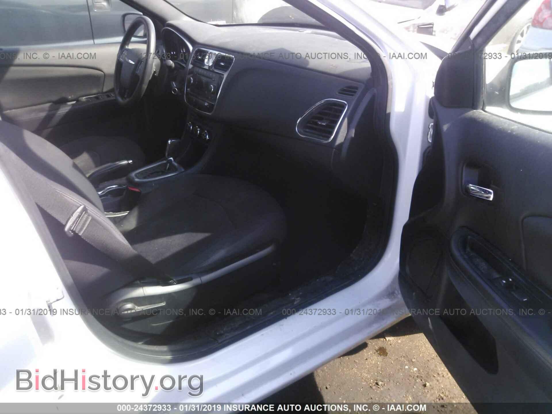 2013 CHRYSLER 200 - VIN: 1C3CCBAB9DN647526 - Photo 5