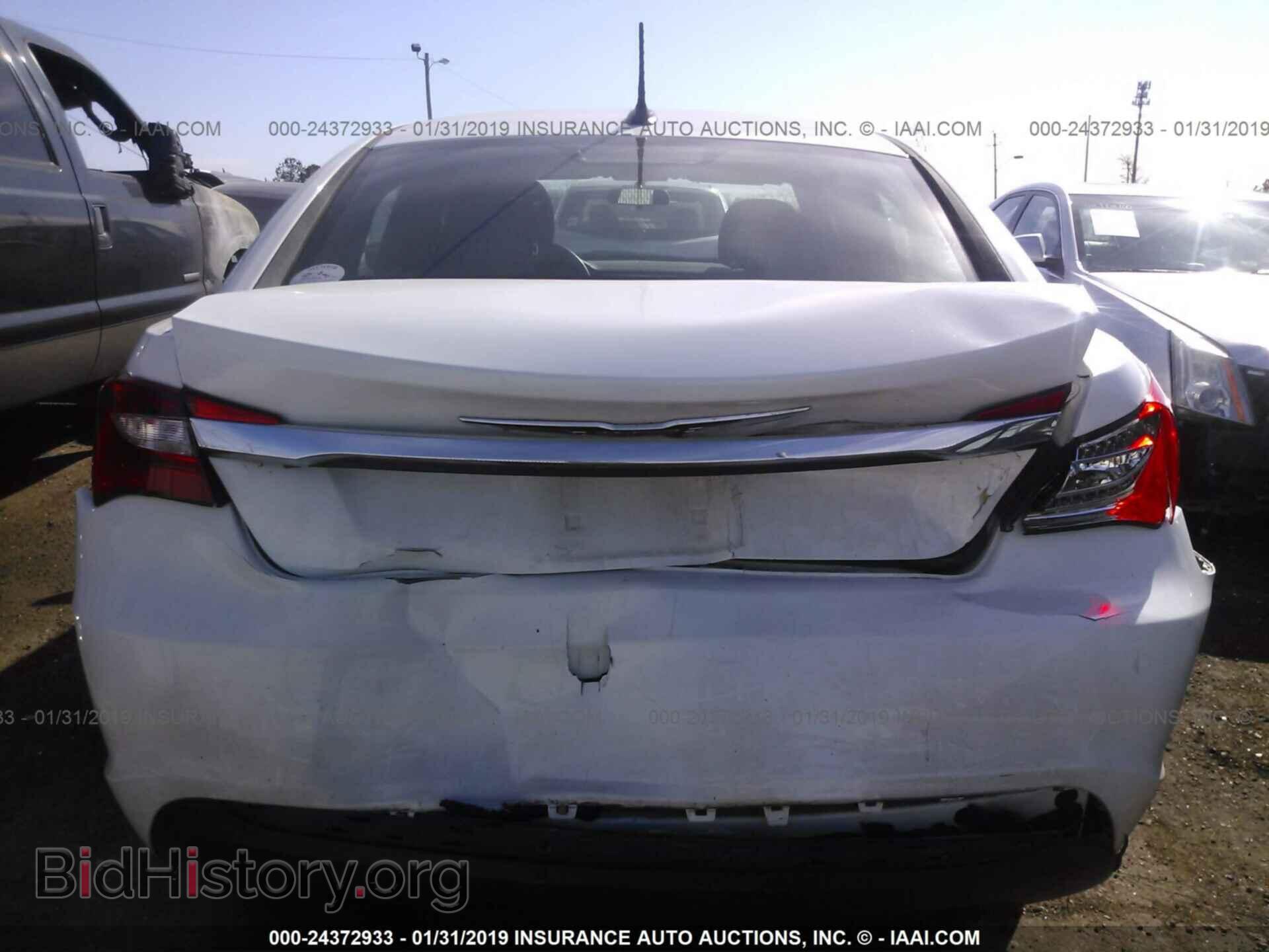 2013 CHRYSLER 200 - VIN: 1C3CCBAB9DN647526 - Photo 6