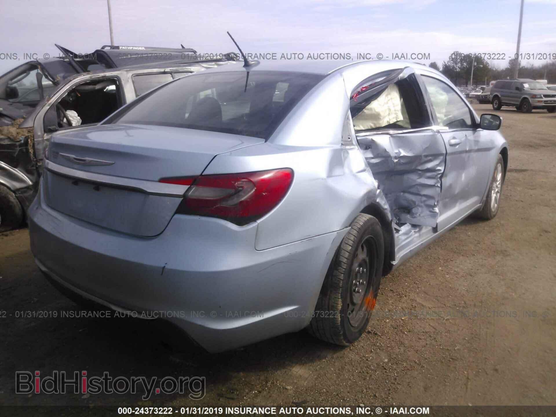 2012 CHRYSLER 200 - VIN: 1C3CCBAB0CN292471 - Фото 4
