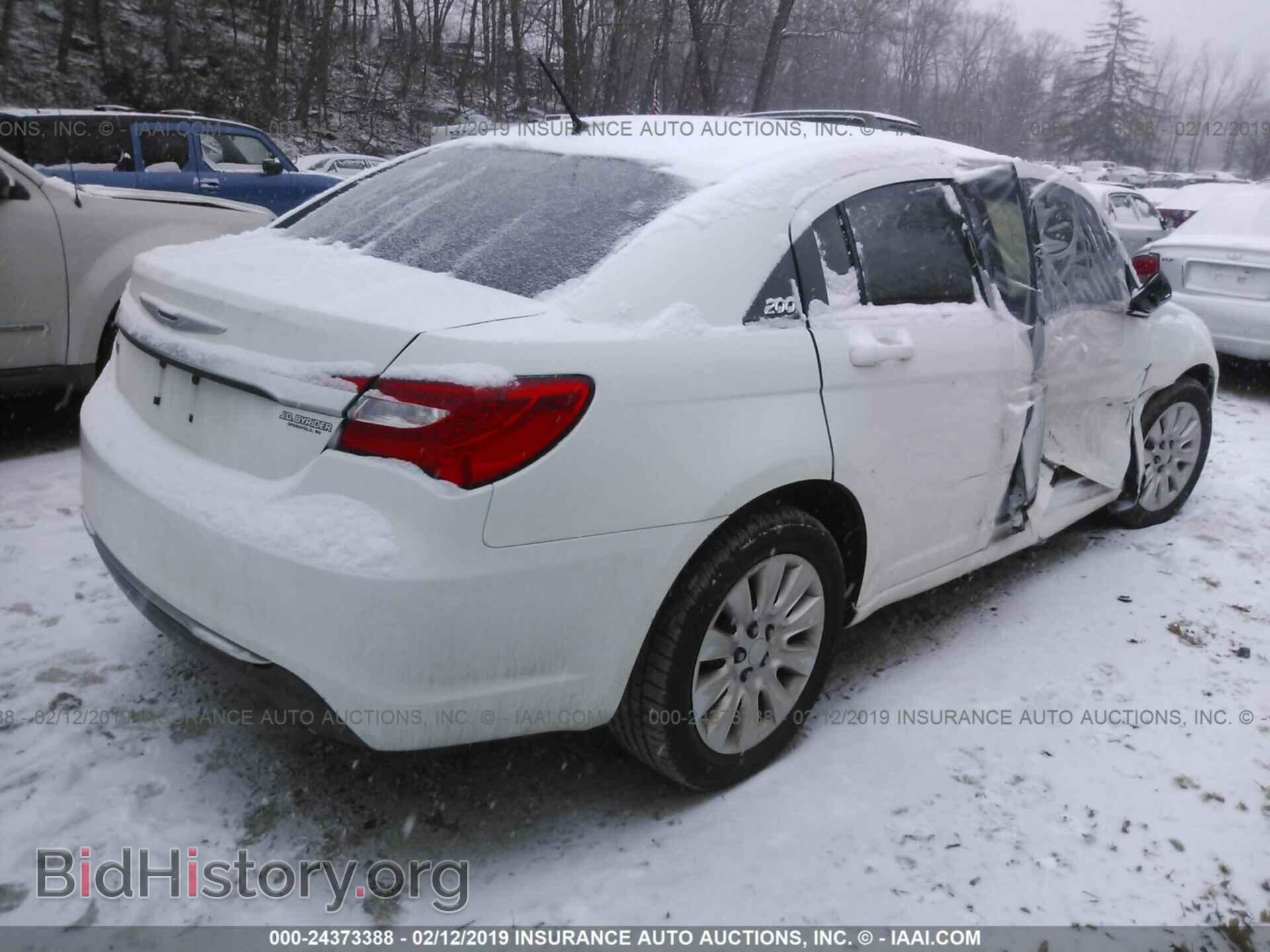 2011 CHRYSLER 200 - VIN: 1C3BC4FG6BN547442 - Фото 4