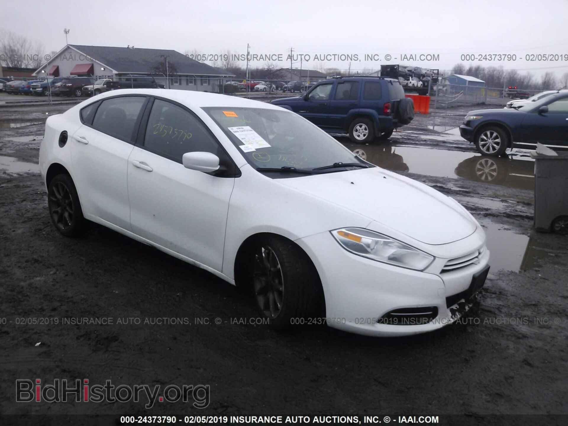 Photo 1C3CDFBA8DD302469 - DODGE DART 2013