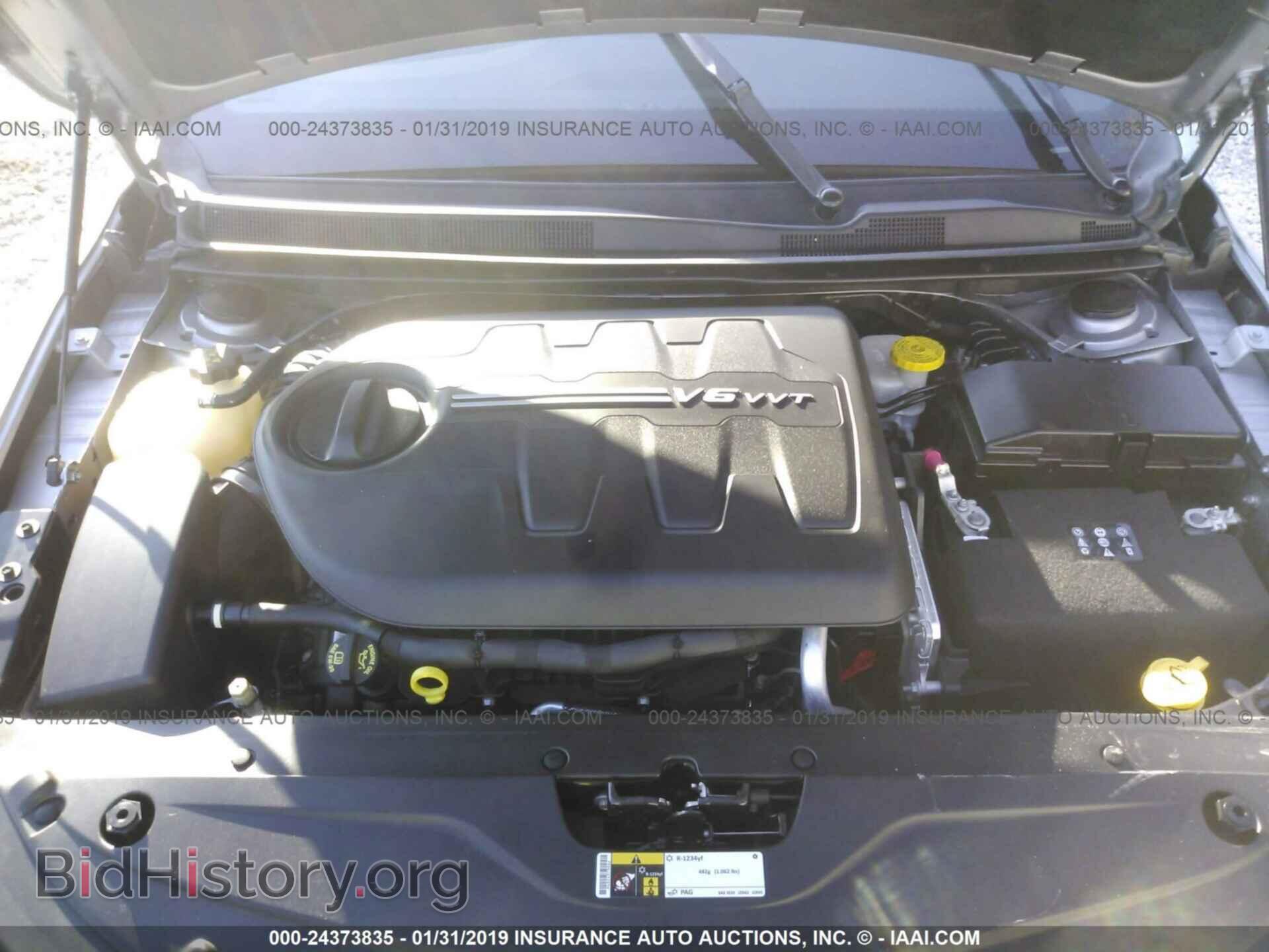 2016 CHRYSLER 200 - VIN: 1C3CCCBG0GN192540 - Фото 10