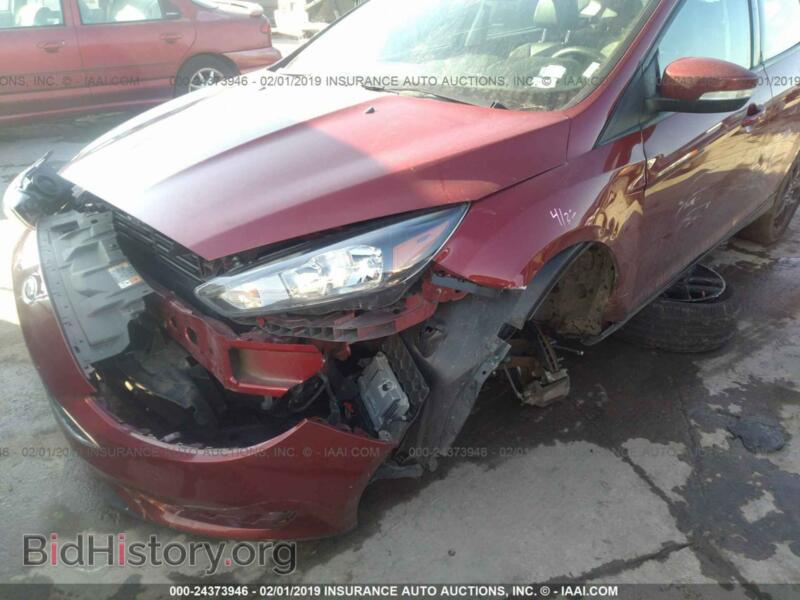 2016 Ford FOCUS (VIN 1FADP3K22GL222034) — photo 6 of 10