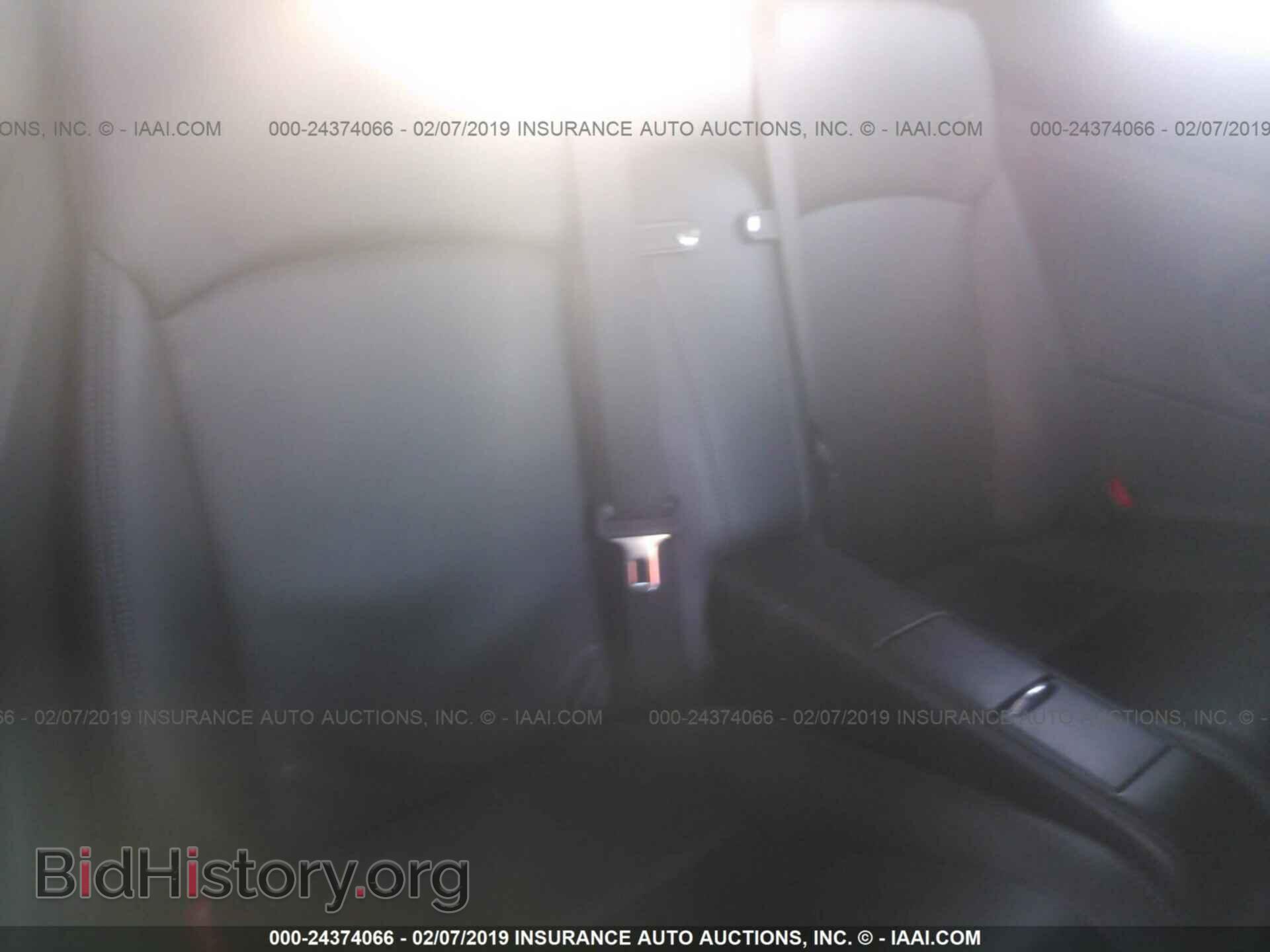 2010 LEXUS IS - VIN: JTHFF2C24A2503049 - Фото 8