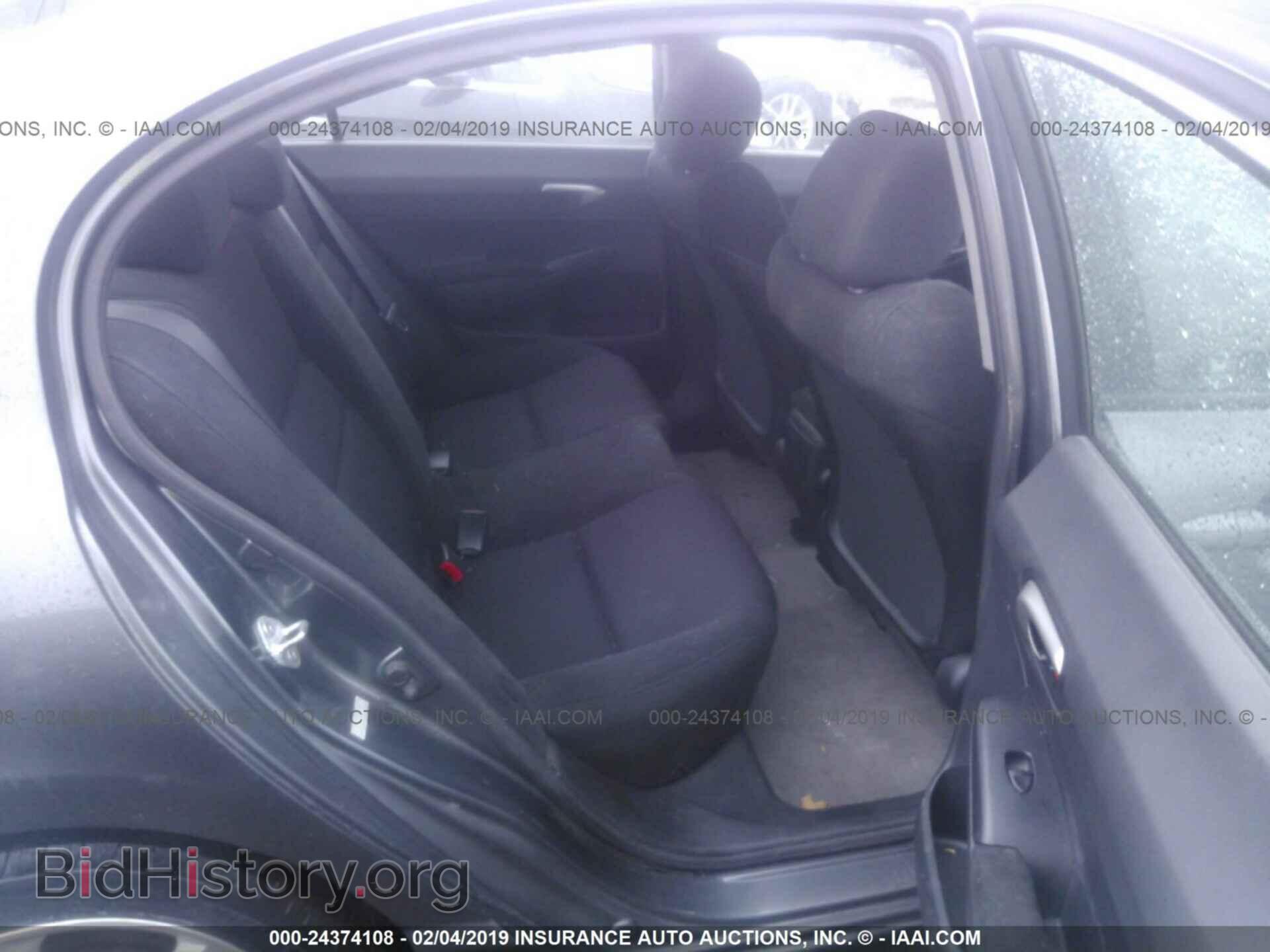 2011 HONDA CIVIC - VIN: 19XFA1F69BE007063 - Фото 8