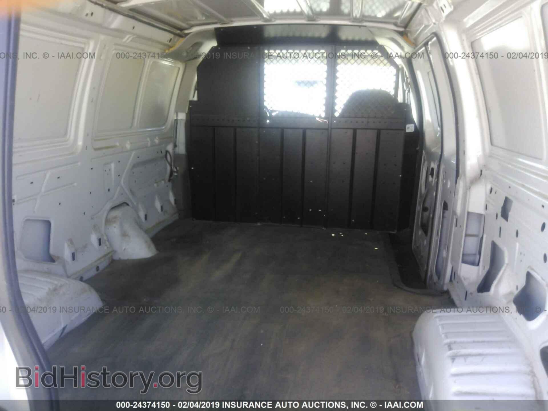 2003 FORD ECONOLINE - VIN: 1FTNE24243HC04322 - Photo 8