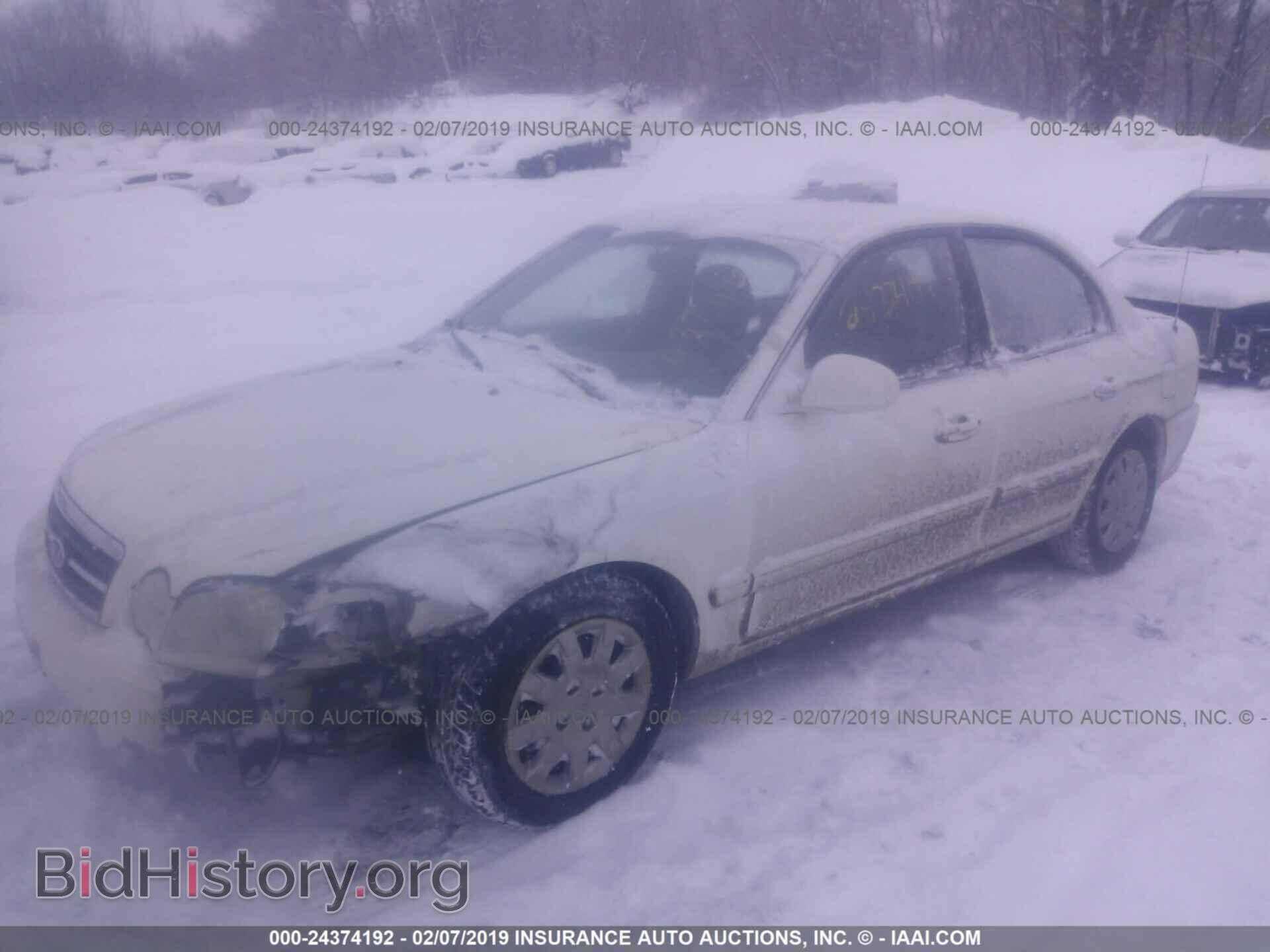 2005 KIA OPTIMA - VIN: KNAGD126955432300 - Фото 2