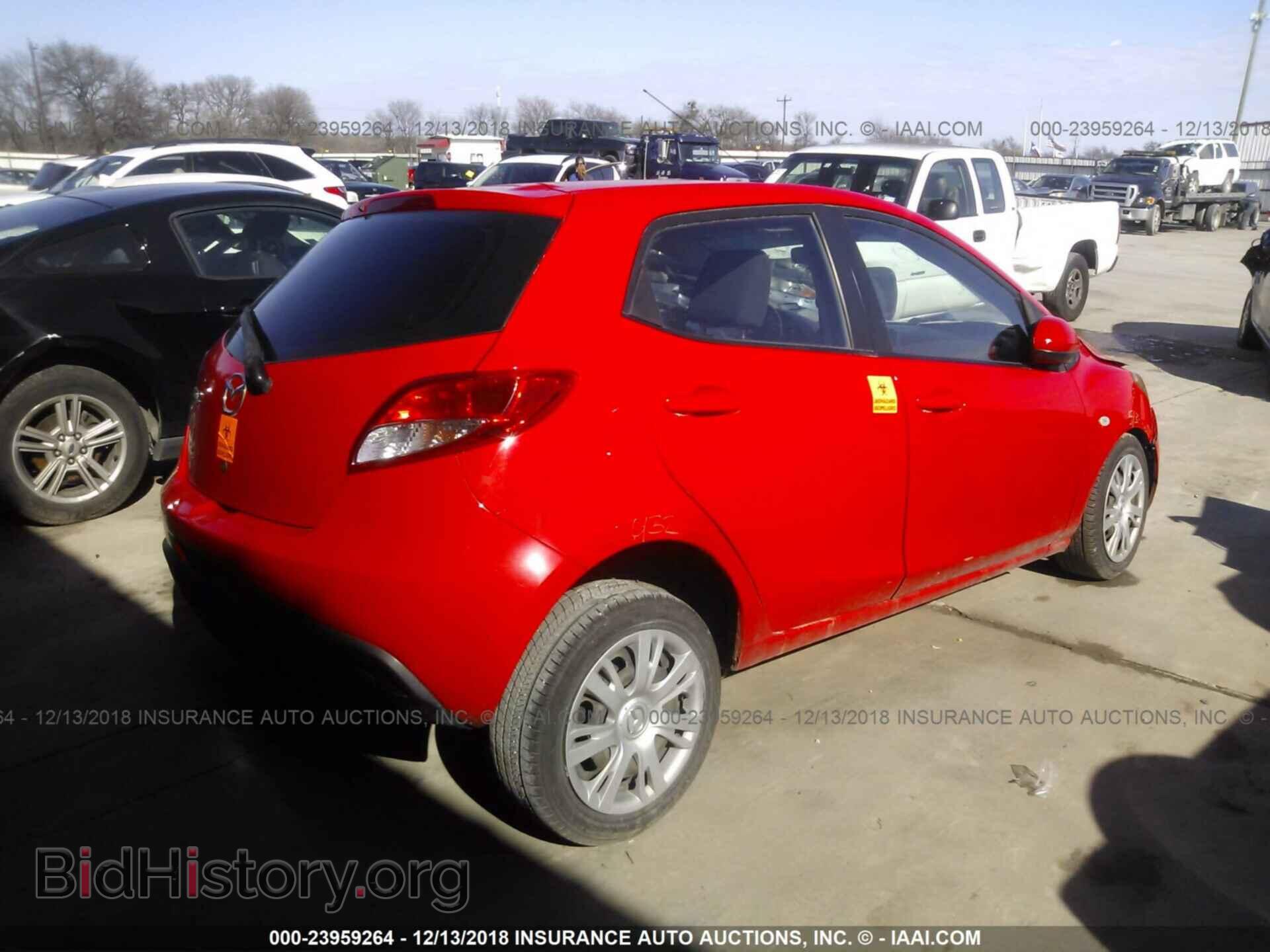 2012 MAZDA MAZDA2 - VIN: JM1DE1KY7C0147271 - Фото 4