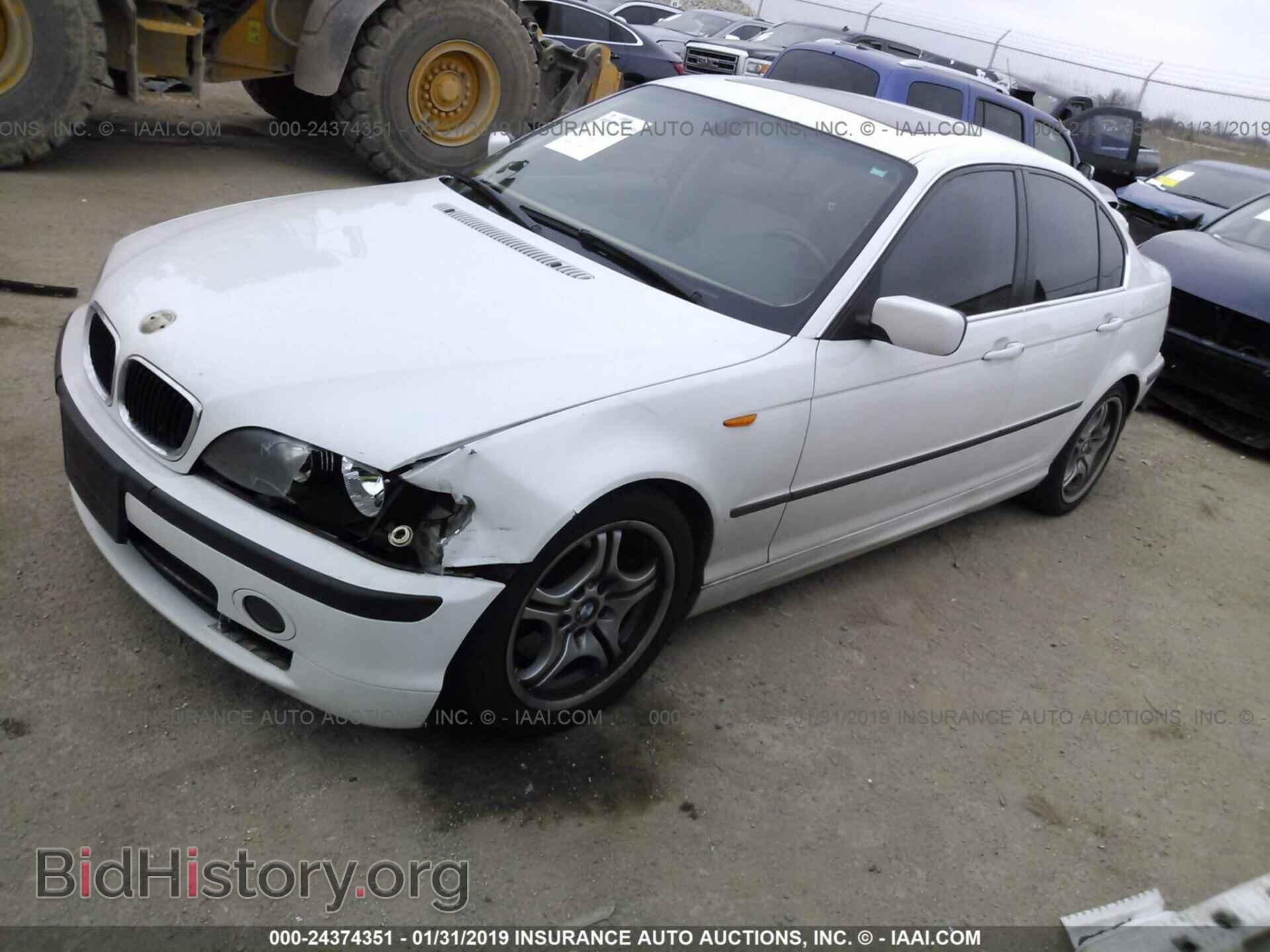2005 BMW 330 - VIN: WBAEV53485KM42505 - Фото 2