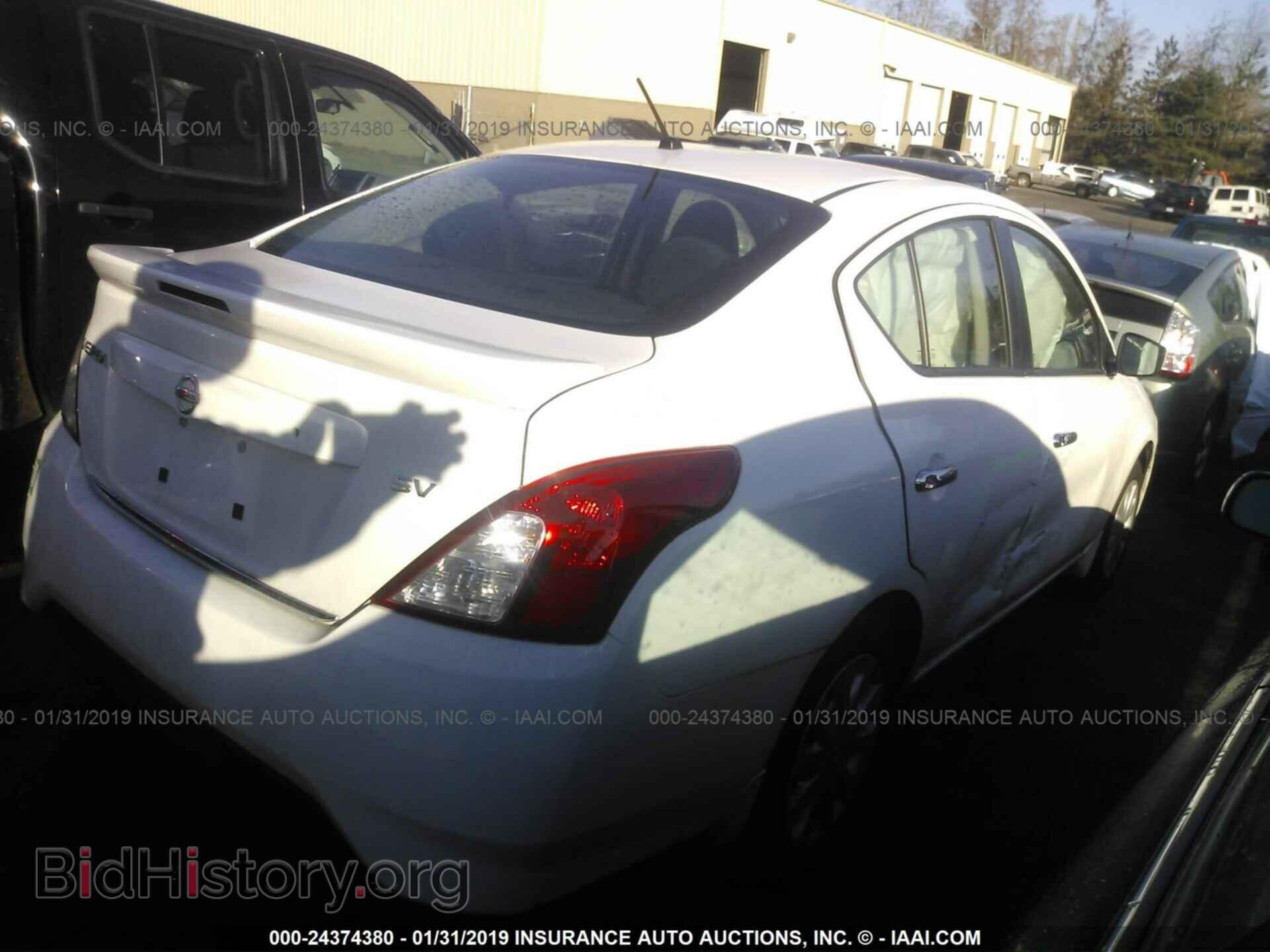 2017 NISSAN VERSA - VIN: 3N1CN7AP3HL811957 - Фото 4