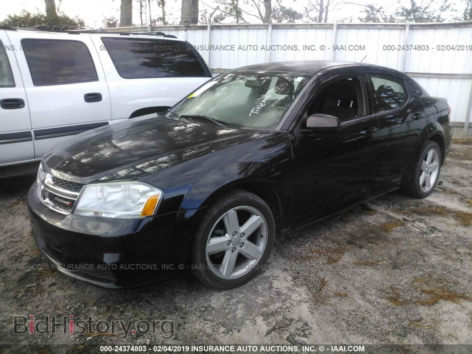 2011 DODGE AVENGER - VIN: 1B3BD1FB5BN559305 - Photo 2