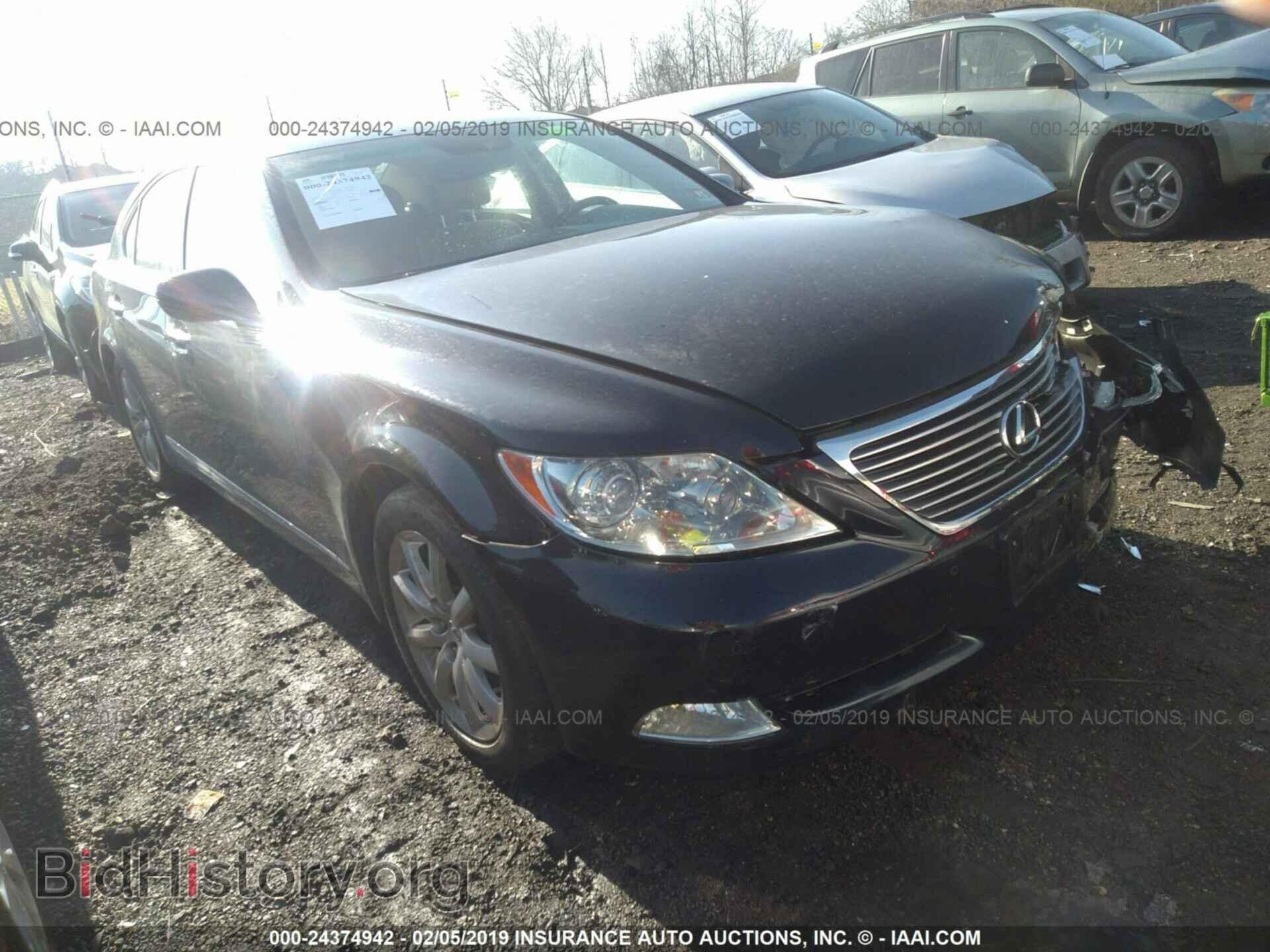 Фотография JTHCL46F095001087 - LEXUS LS 2009