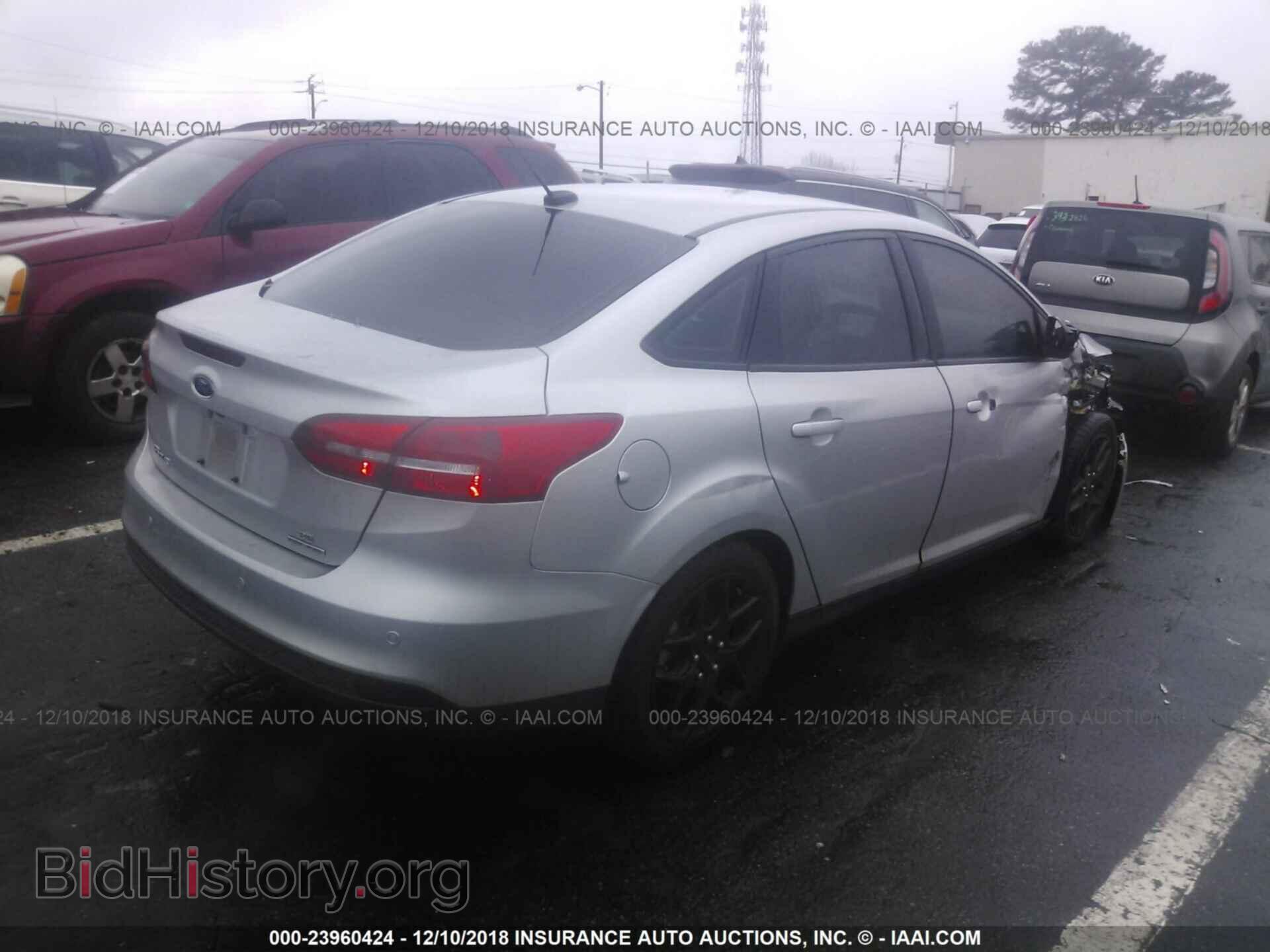 2016 FORD FOCUS - VIN: 1FADP3F24GL266076 - Photo 4
