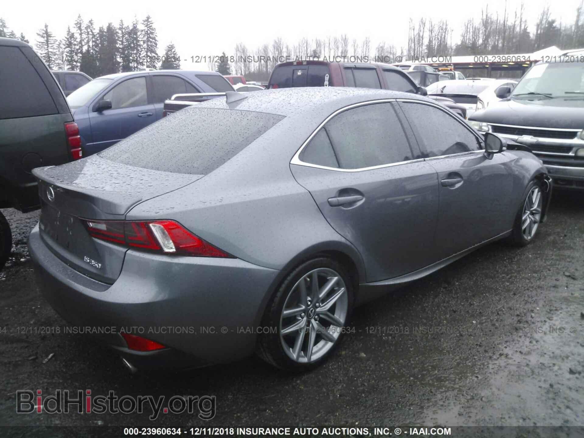 2015 LEXUS IS - VIN: JTHBE1D23F5018112 - Photo 4