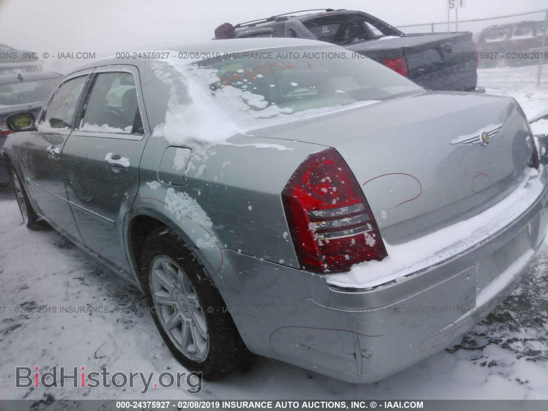 2005 CHRYSLER 300C - VIN: 2C3AA63H55H577118 - Фото 3