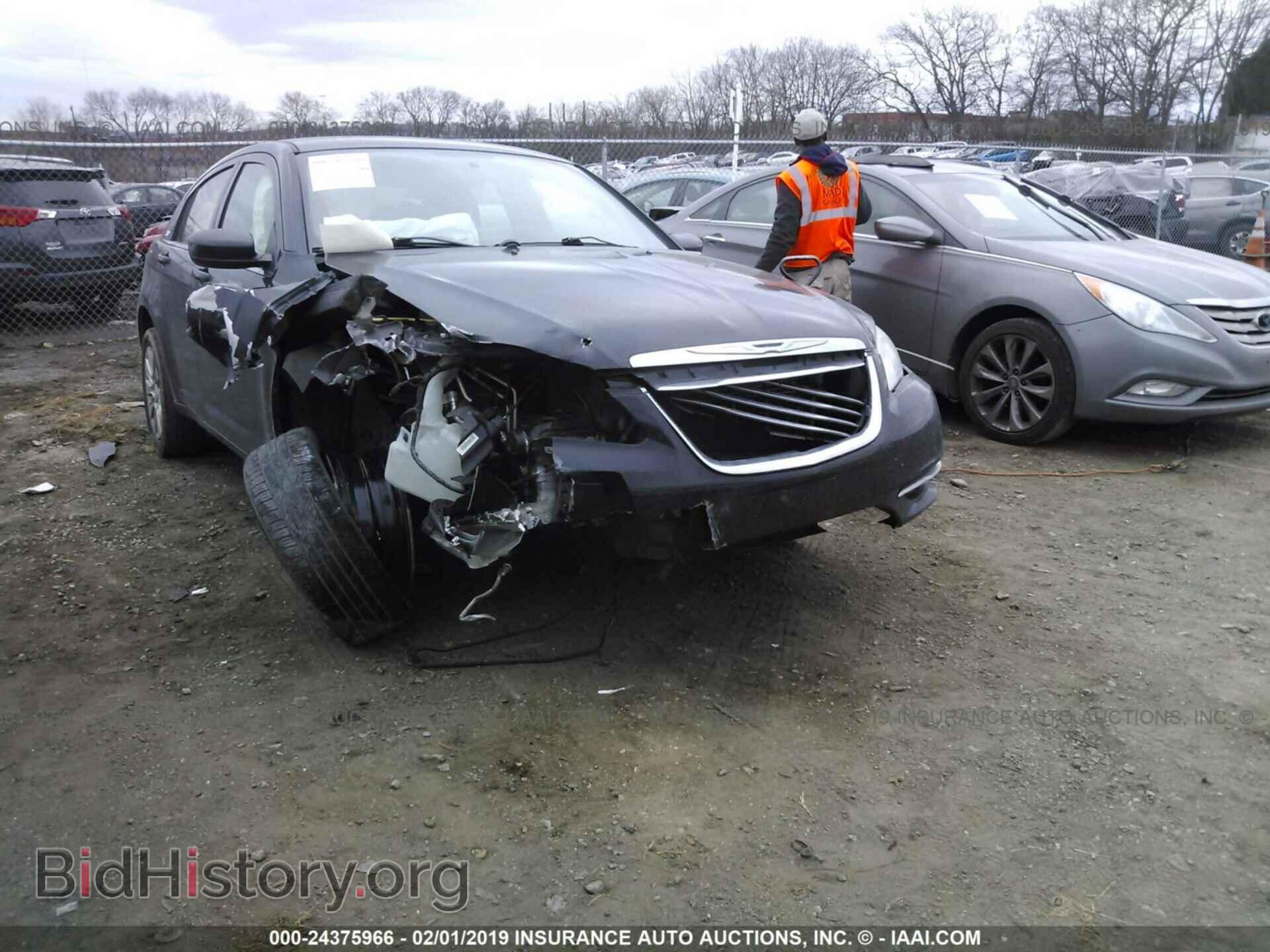 Фотография 1C3CCBAB4CN172348 - CHRYSLER 200 2012
