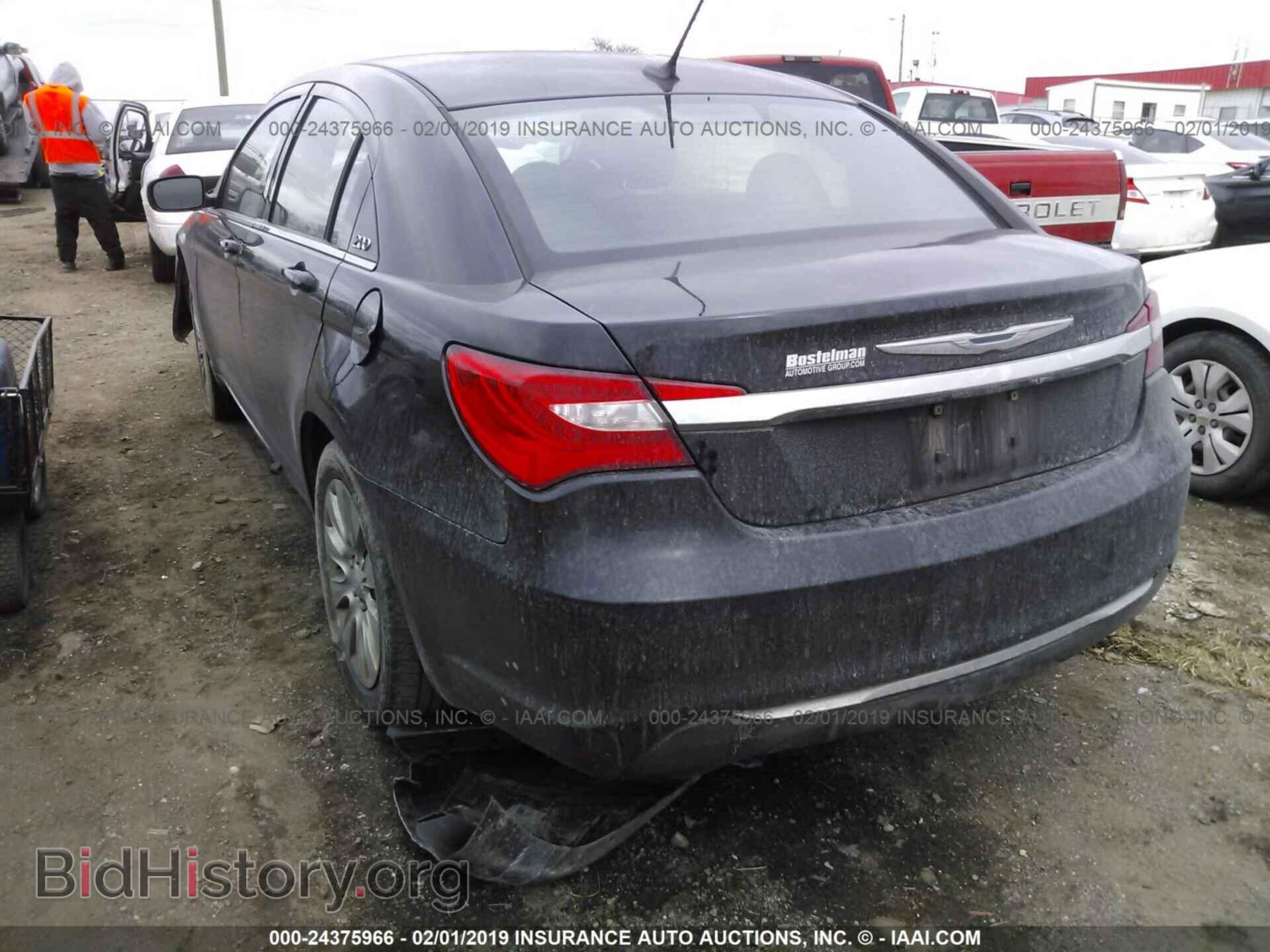 2012 CHRYSLER 200 - VIN: 1C3CCBAB4CN172348 - Фото 3