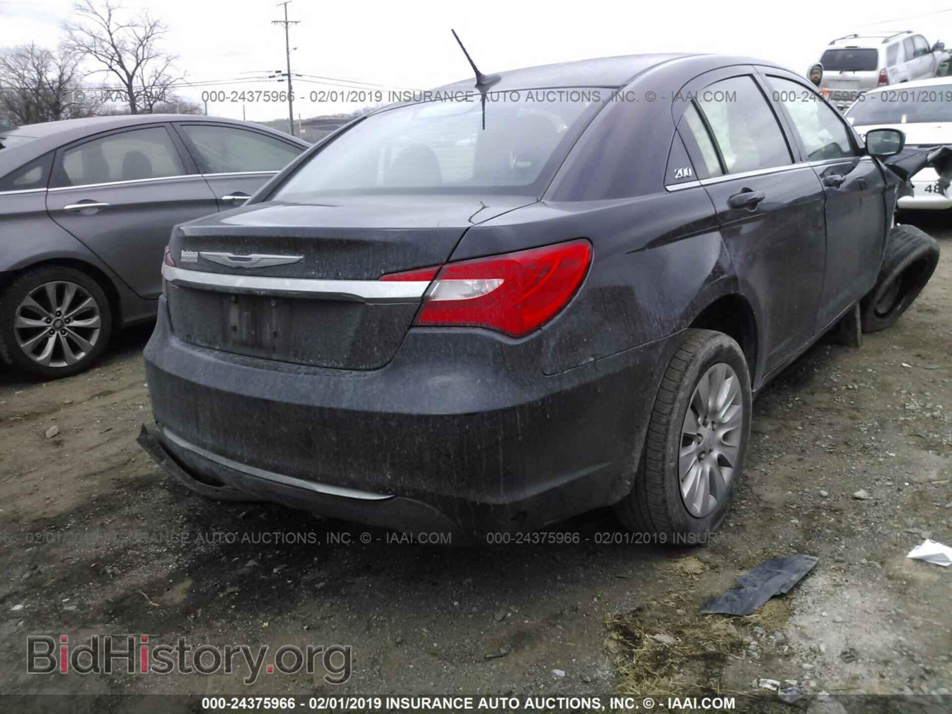 2012 CHRYSLER 200 - VIN: 1C3CCBAB4CN172348 - Фото 4