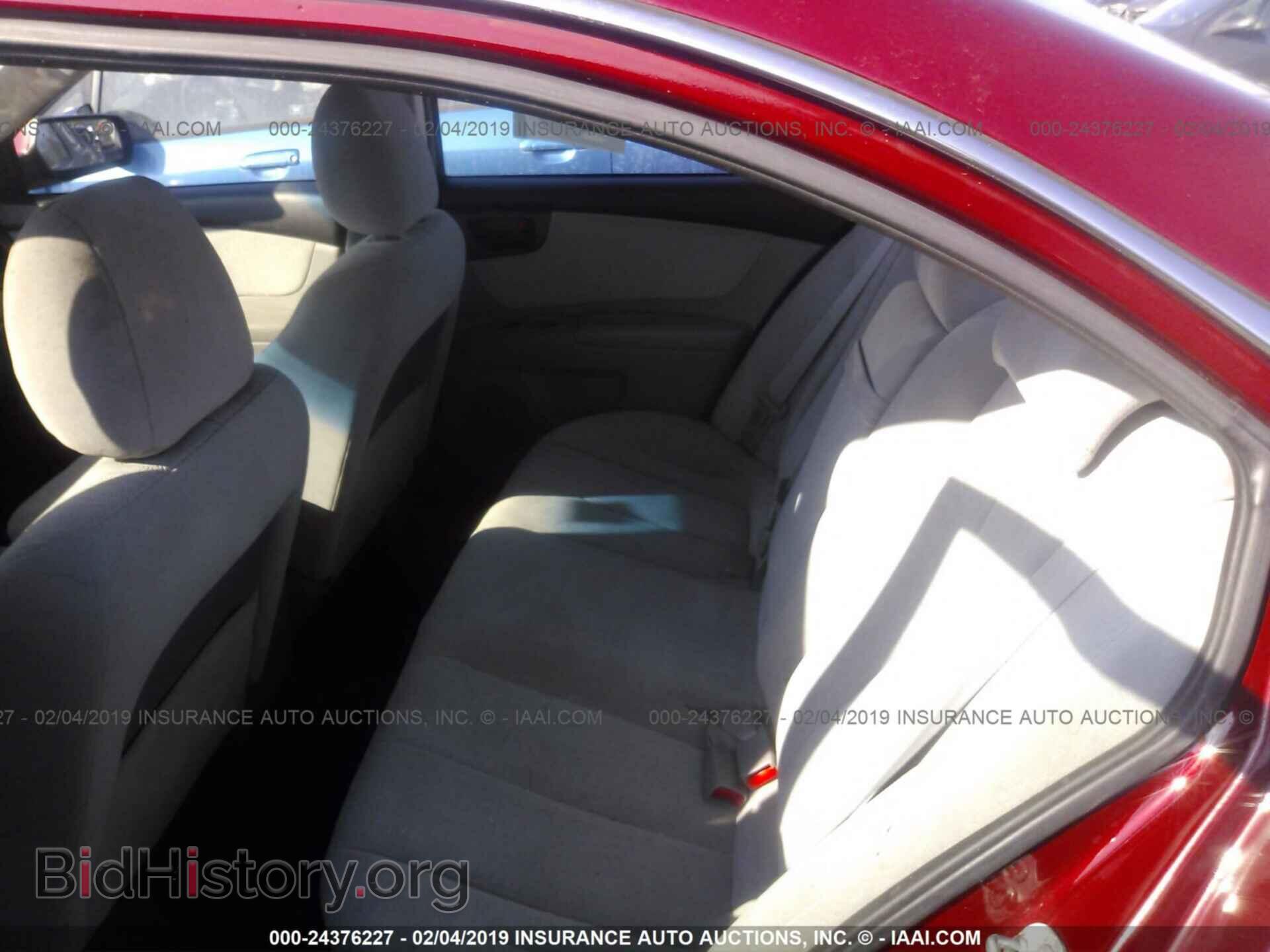2009 KIA OPTIMA - VIN: KNAGE228995301183 - Фото 8