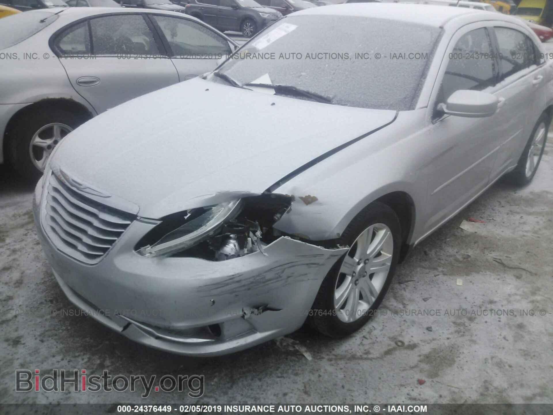 2012 CHRYSLER 200 - VIN: 1C3CCBAB0CN244825 - Фото 6