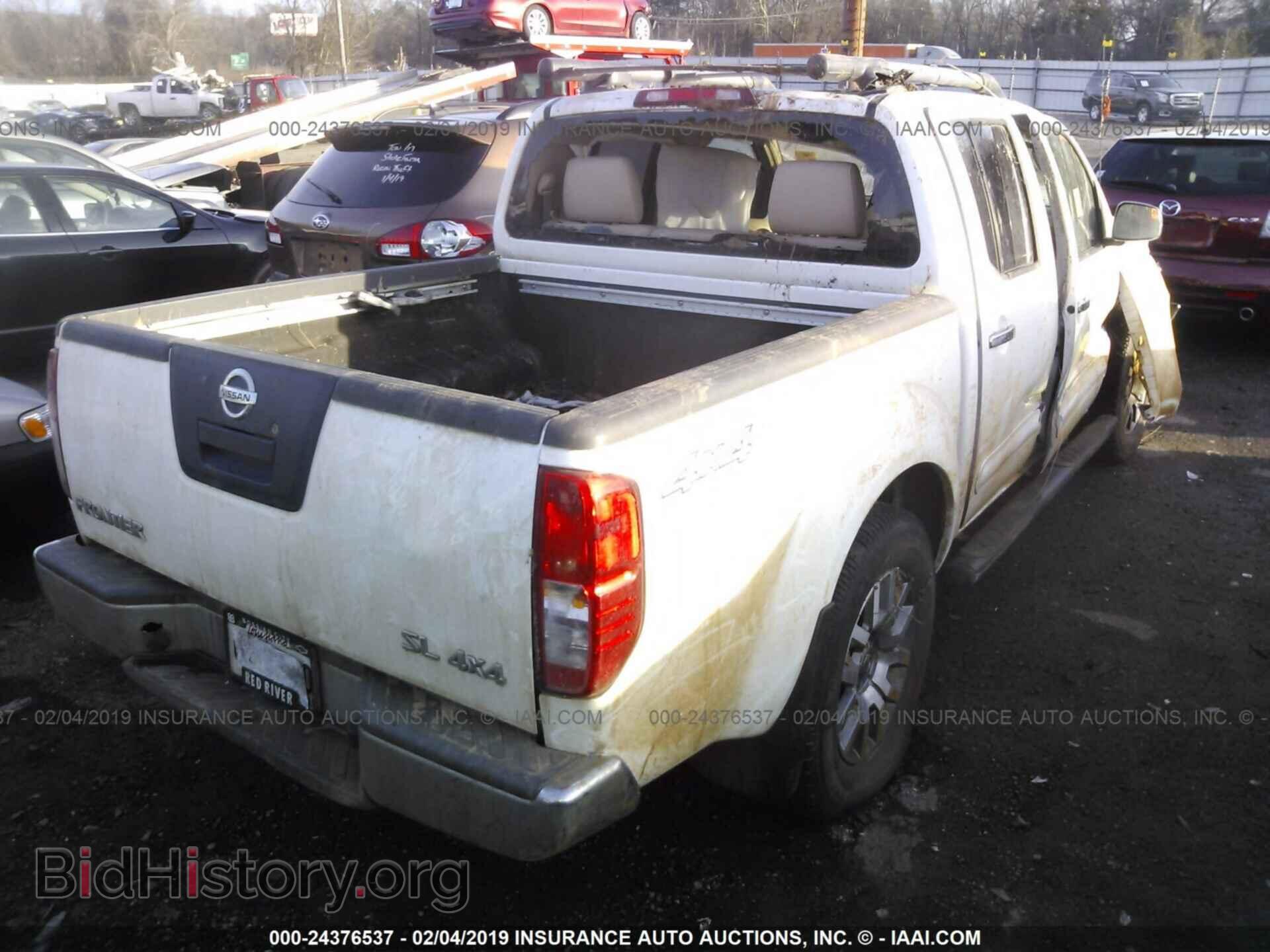 2011 NISSAN FRONTIER - VIN: 1N6AD0EVXBC437449 - Фото 4