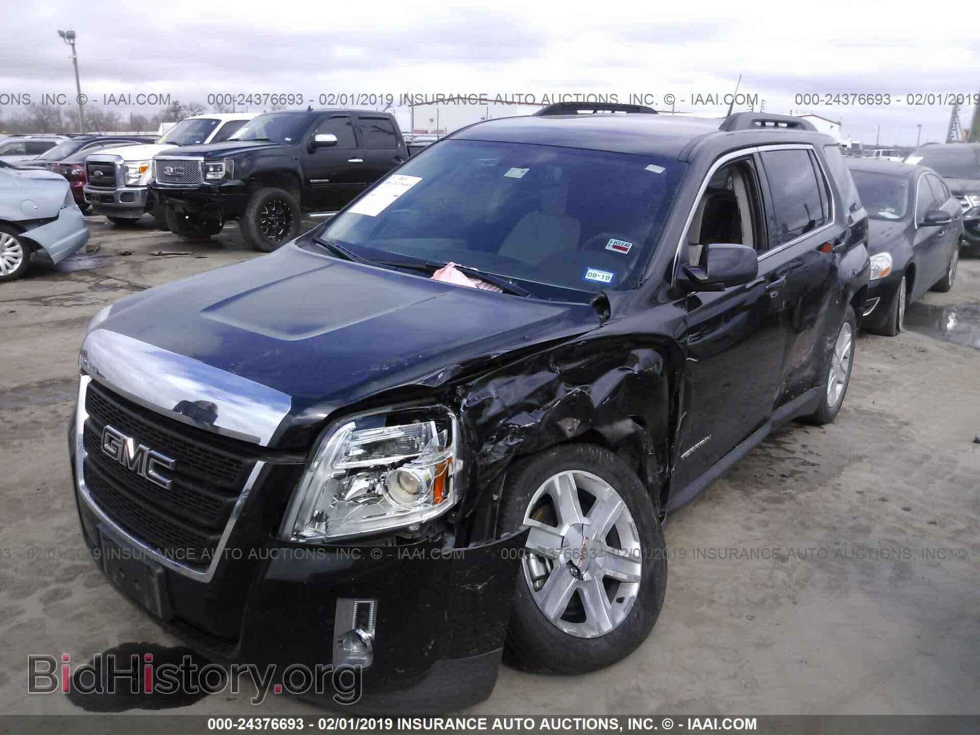 2010 GMC TERRAIN - VIN: 2CTALFEW1A6232079 - Photo 2