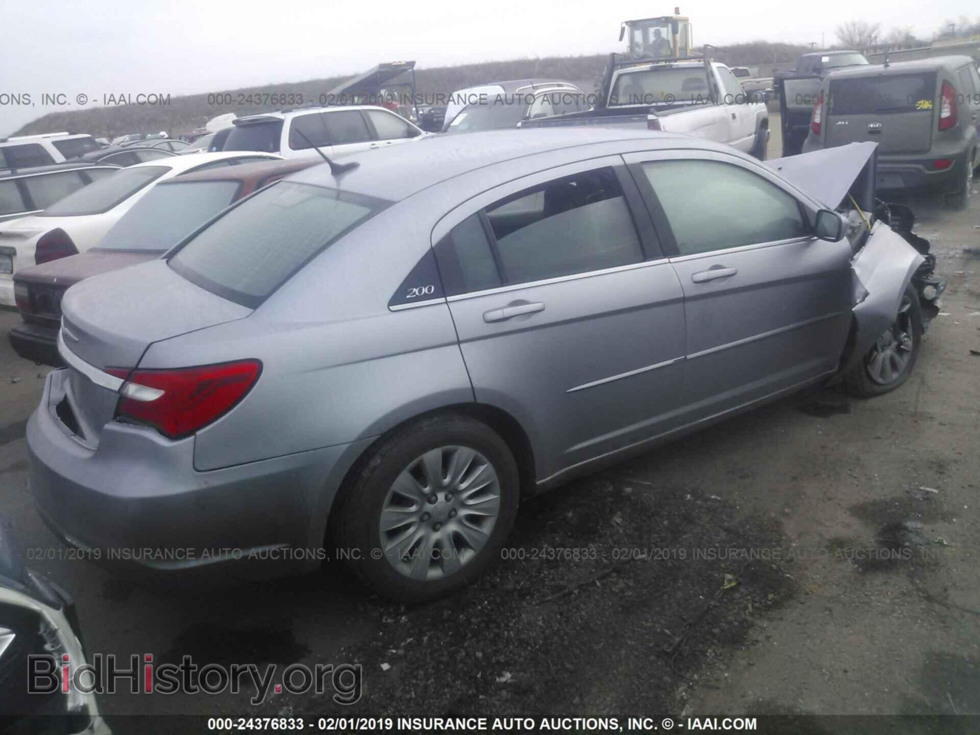 2014 CHRYSLER 200 - VIN: 1C3CCBAB1EN237322 - Фото 4