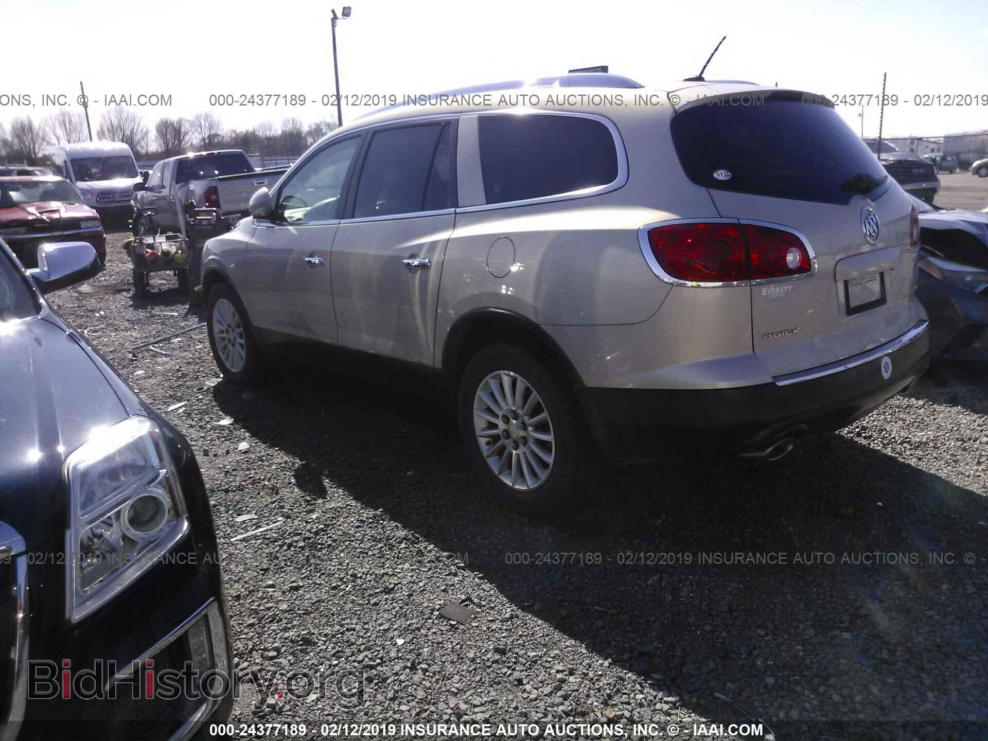2011 BUICK ENCLAVE - VIN: 5GAKRAED4BJ333526 - Фото 3