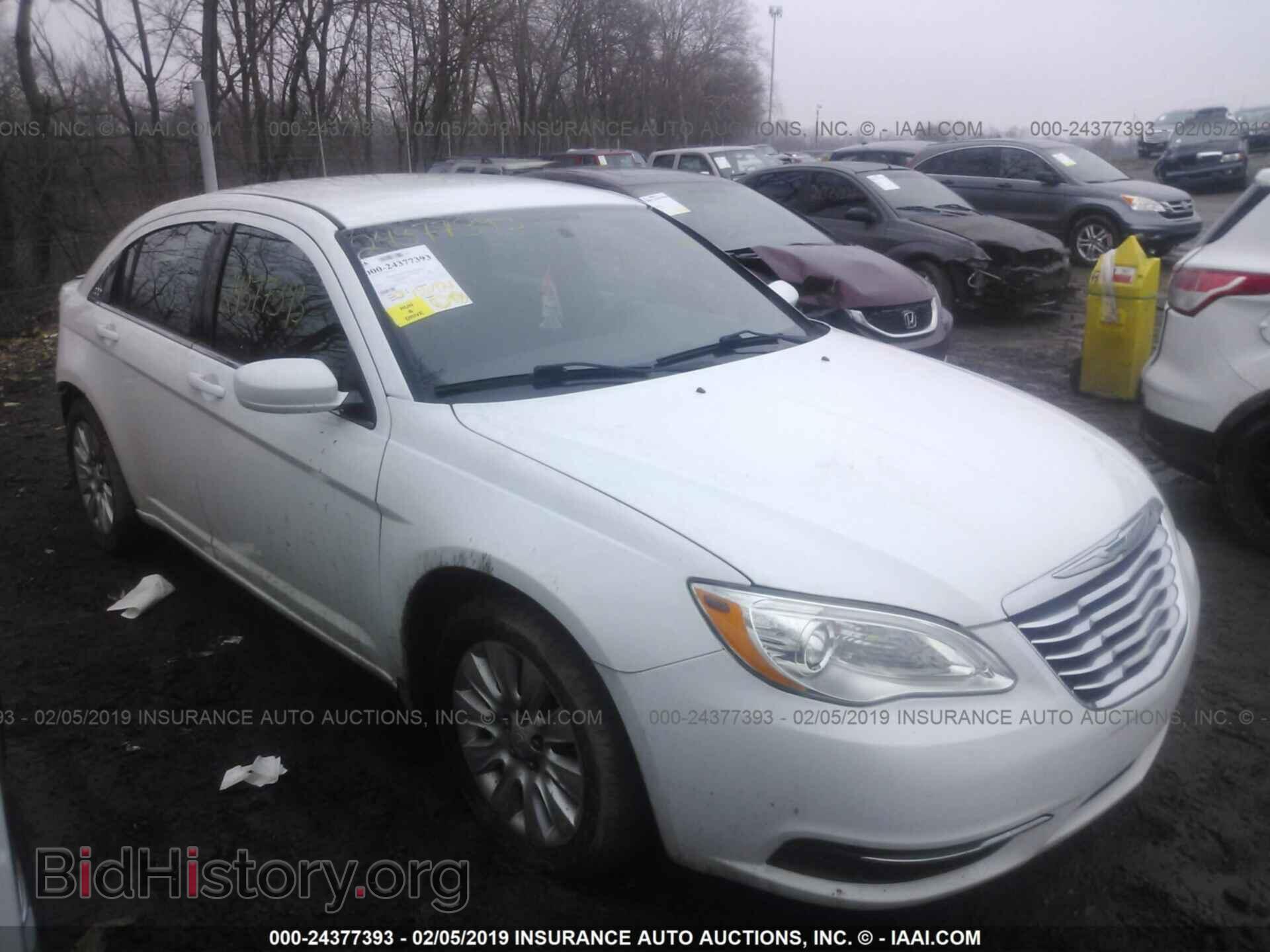 Photo 1C3CCBABXCN104829 - CHRYSLER 200 2012