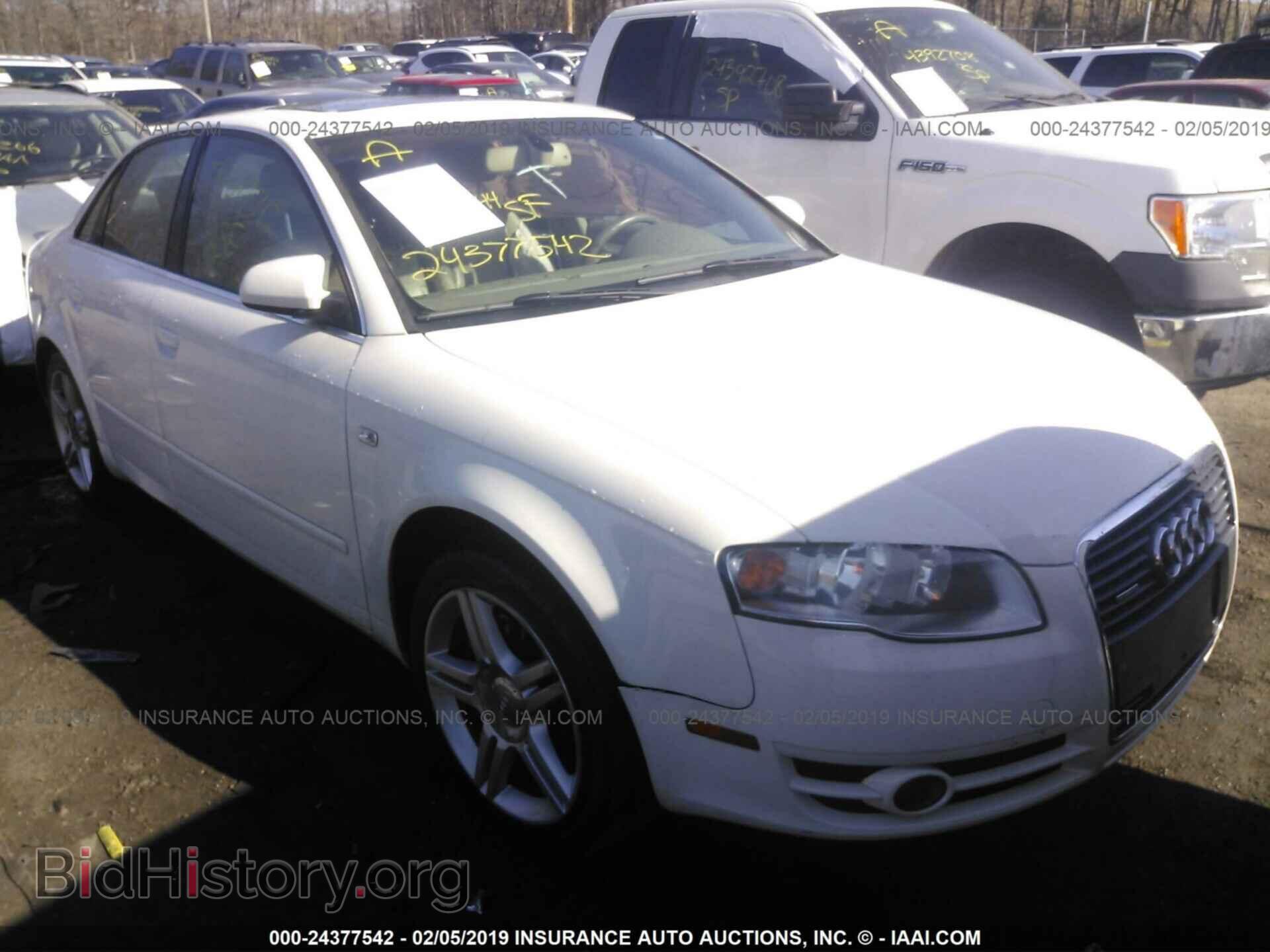 Фотография WAUDF78E26A038371 - AUDI A4 2006