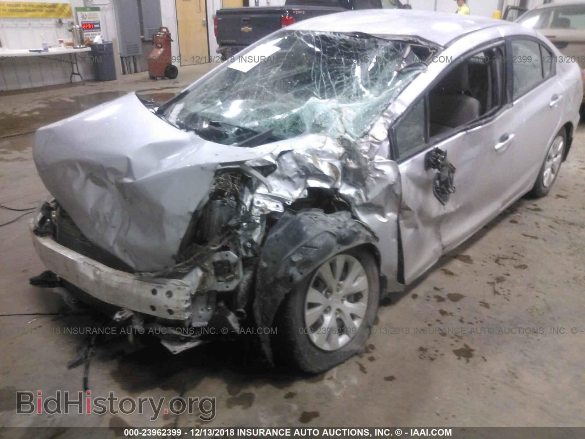2012 HONDA CIVIC - VIN: 2HGFB2F49CH050021 - Фото 6