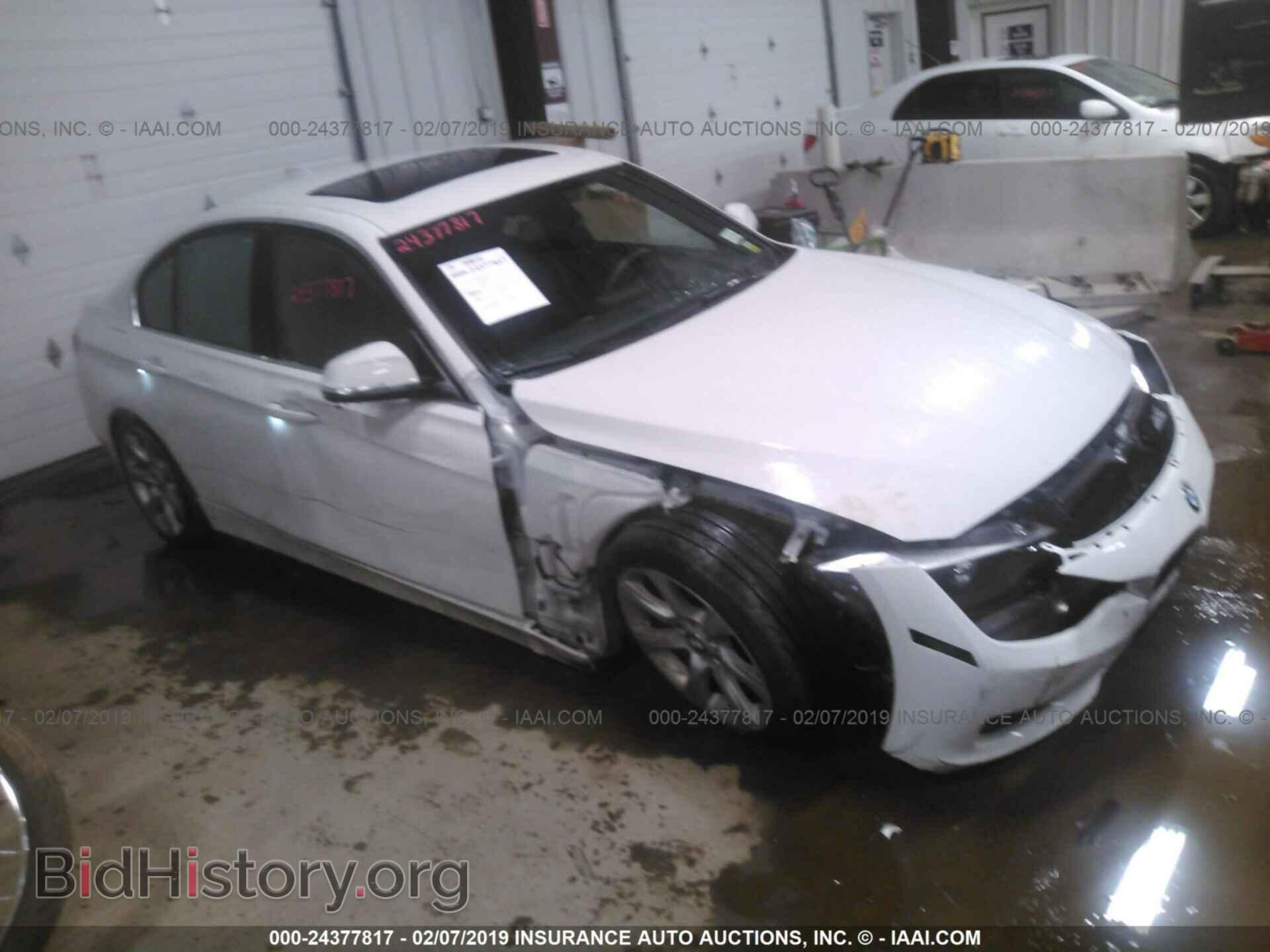 Photo WBA3C3C54FK202086 - BMW 320 2015