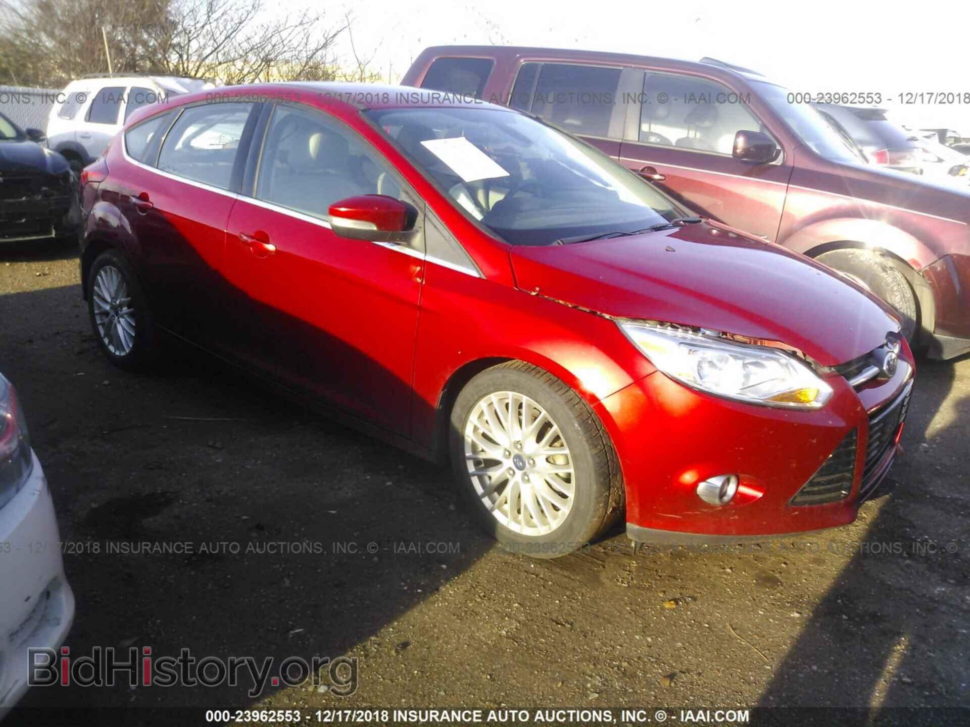 Photo 1FAHP3M28CL407892 - FORD FOCUS 2012