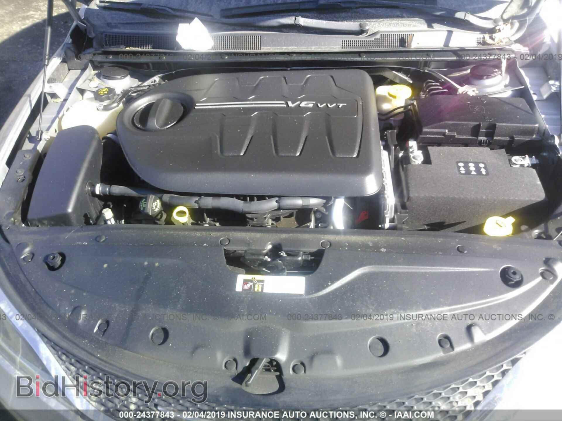 2016 CHRYSLER 200 - VIN: 1C3CCCAG9GN111181 - Photo 10