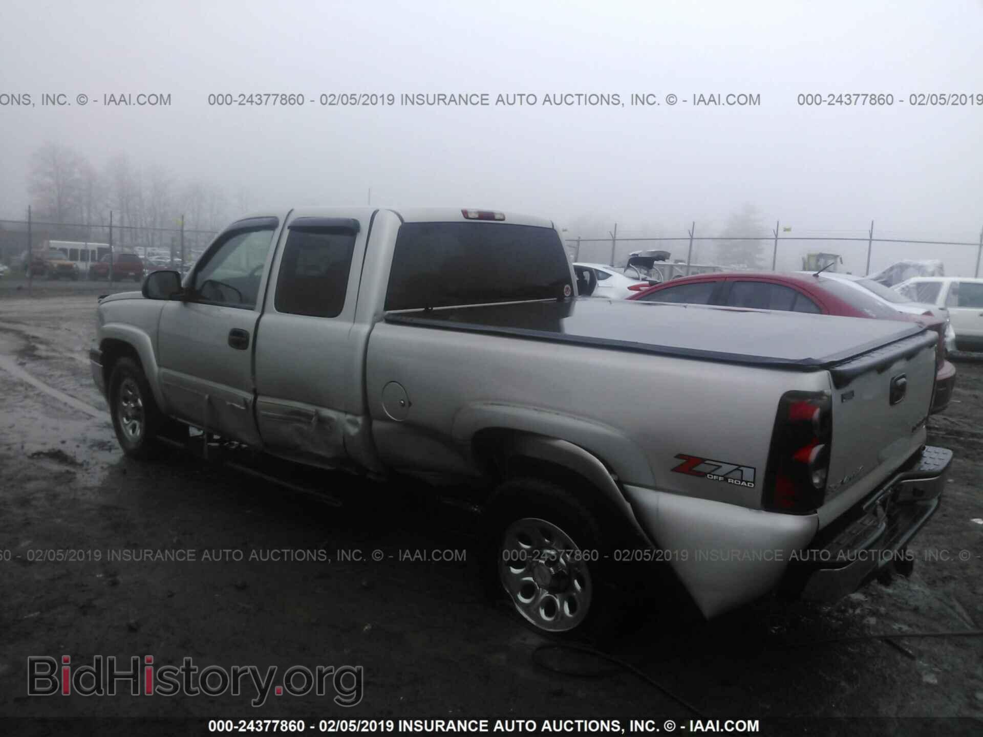 2005 CHEVROLET SILVERADO - VIN: 1GCEK19BX5E123776 - Фото 3