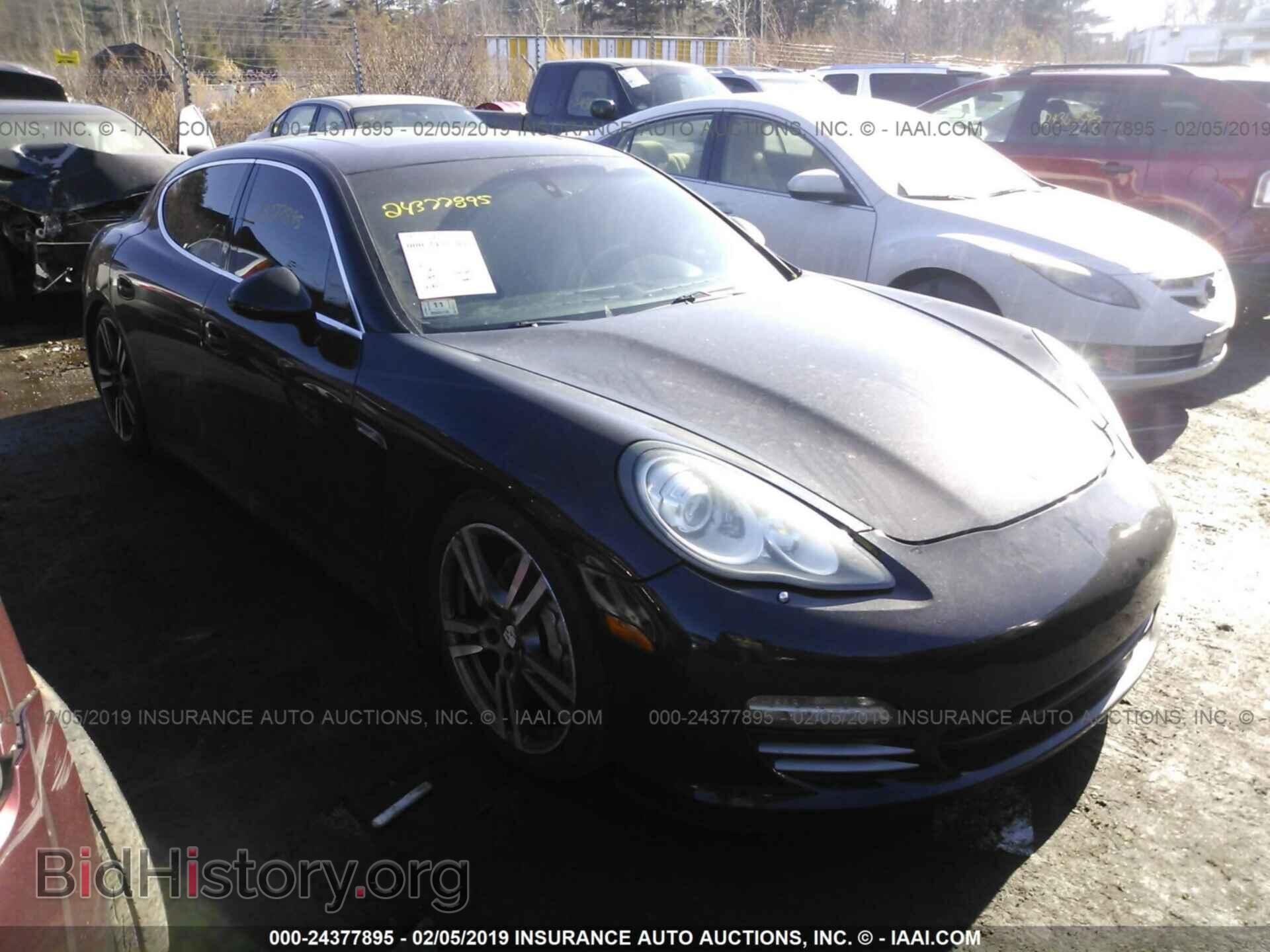 Photo WP0AB2A76BL060047 - PORSCHE PANAMERA 2011