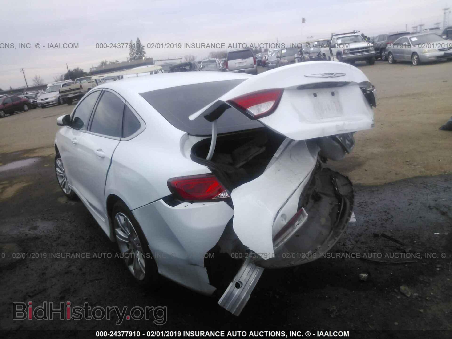 2015 CHRYSLER 200 - VIN: 1C3CCCAB9FN545796 - Фото 3