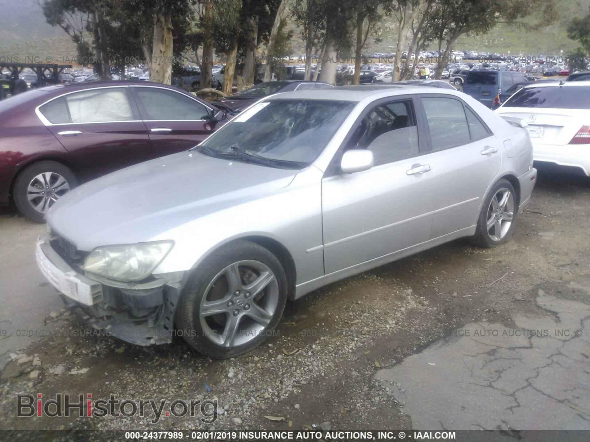 2001 LEXUS IS - VIN: JTHBD182510027901 - Photo 2