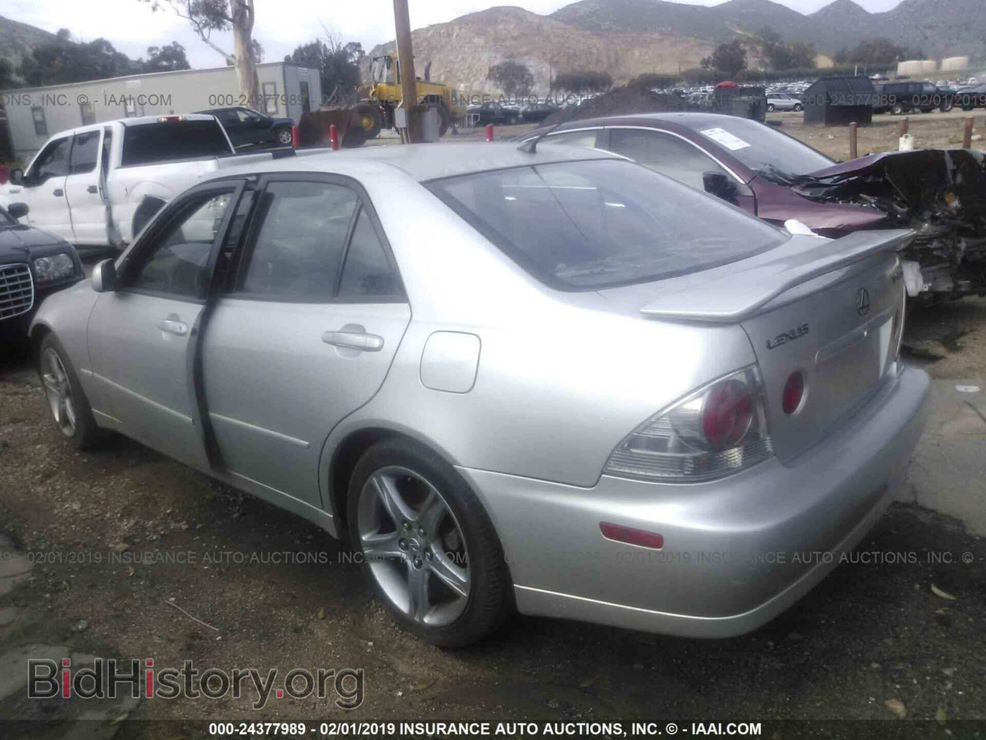 2001 LEXUS IS - VIN: JTHBD182510027901 - Photo 3