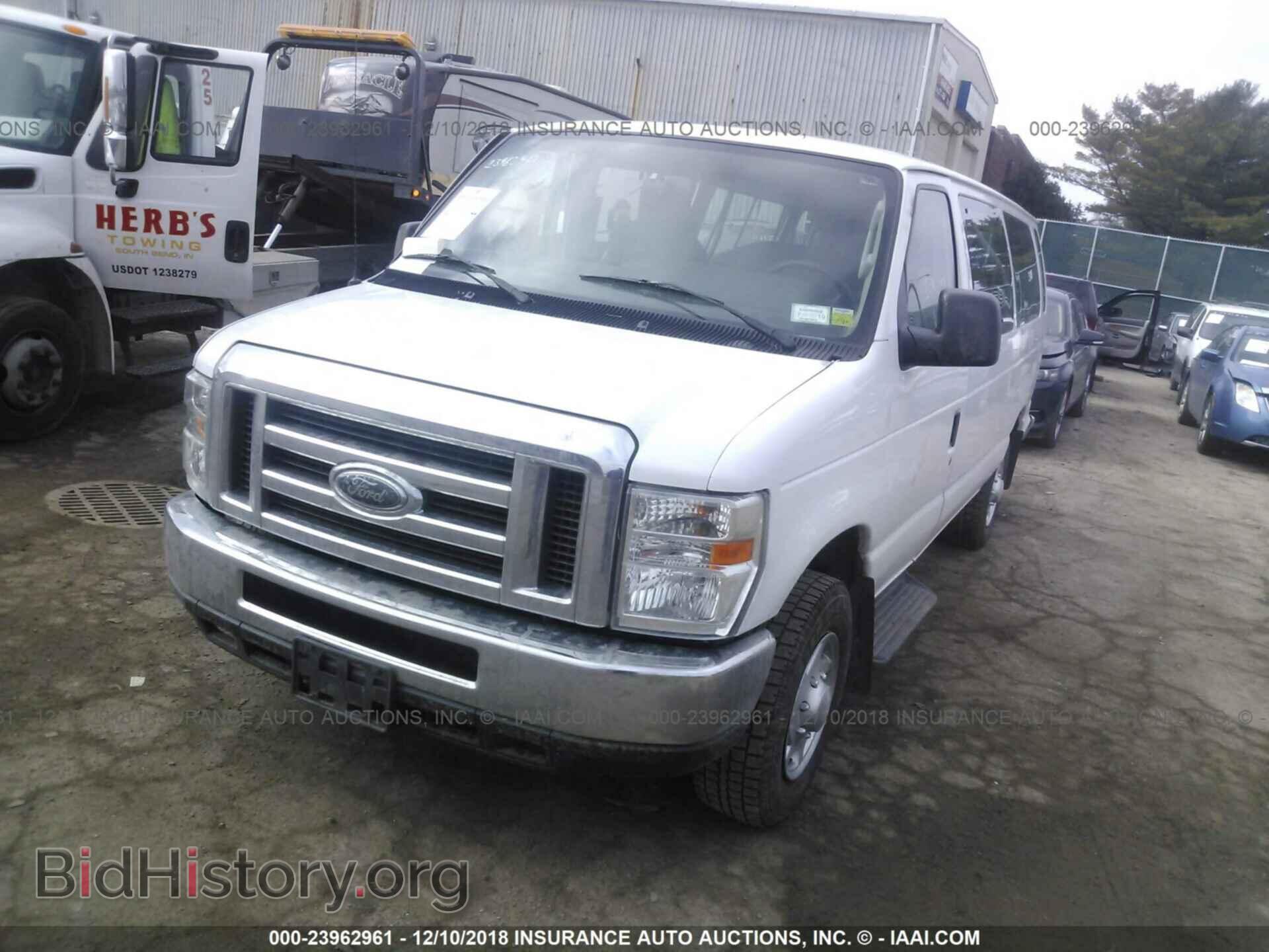 2013 FORD ECONOLINE - VIN: 1FBSS3BL6DDA18579 - Фото 2