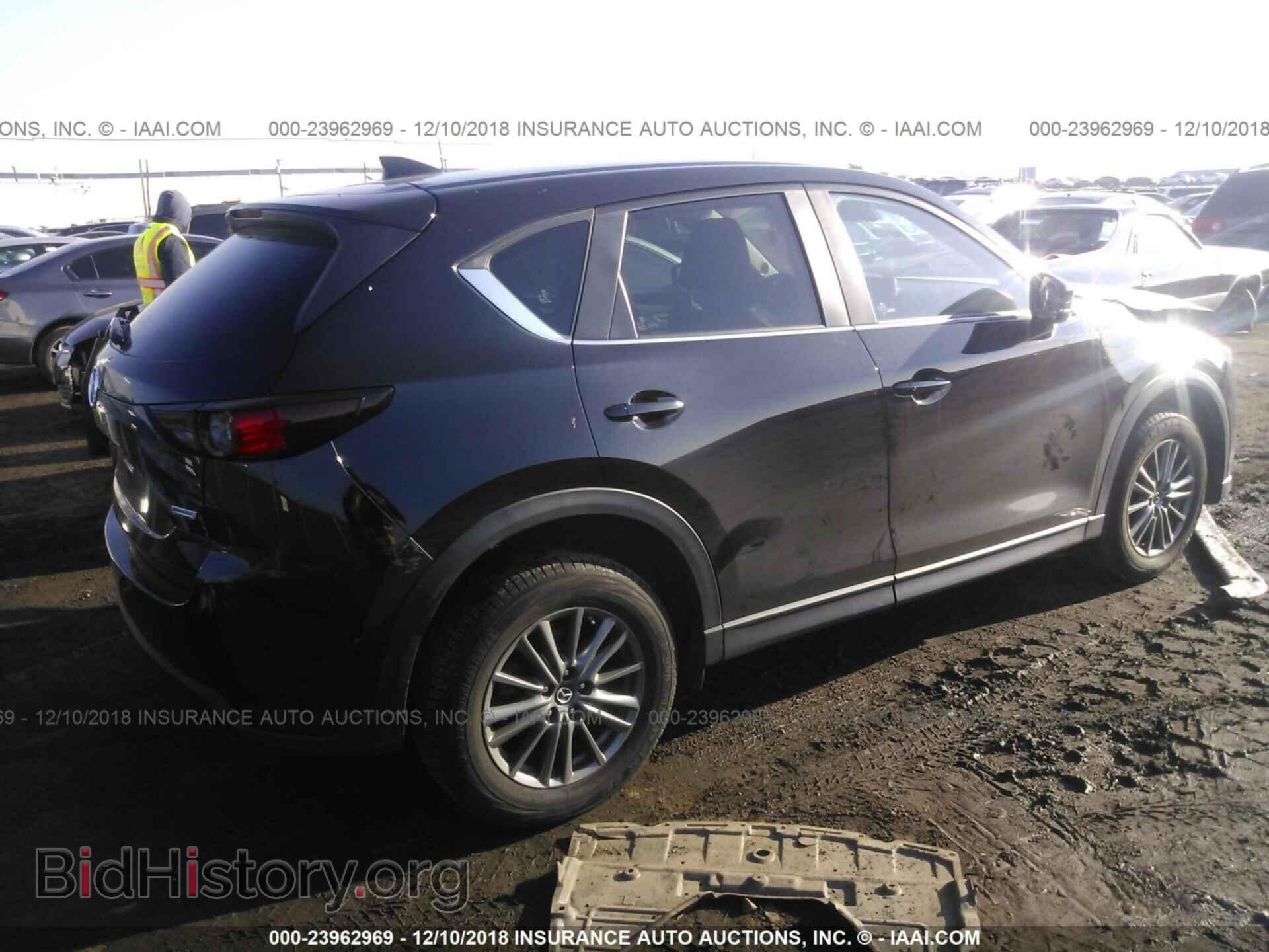 2017 MAZDA CX-5 - VIN: JM3KFBCL1H0111460 - Фото 4