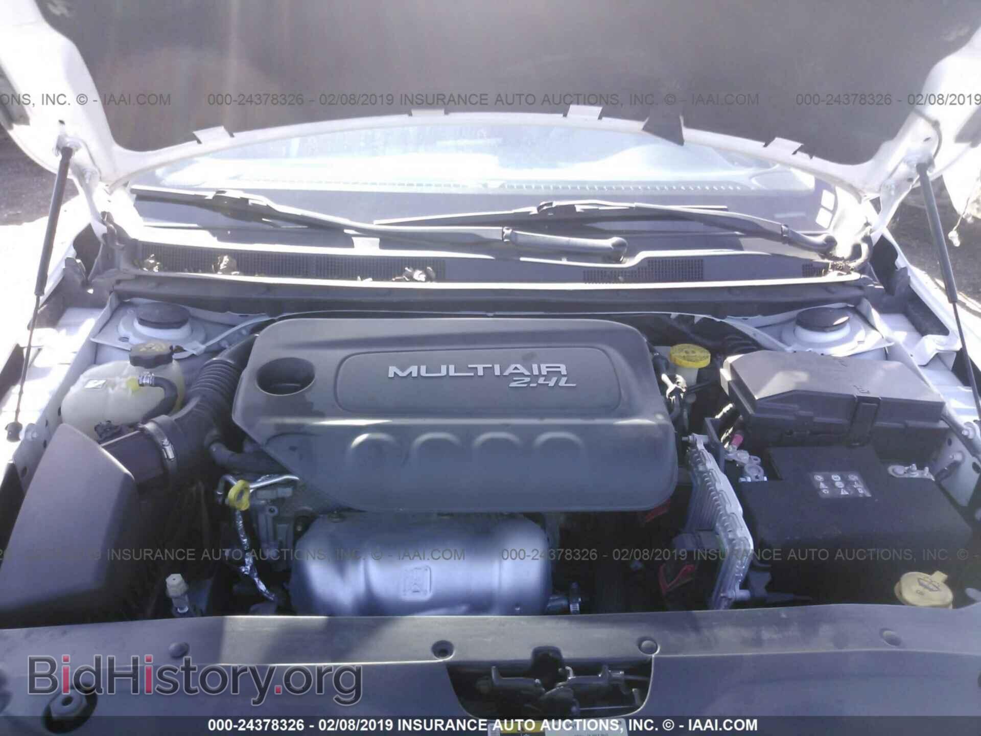 2015 CHRYSLER 200 - VIN: 1C3CCCAB9FN718443 - Photo 10