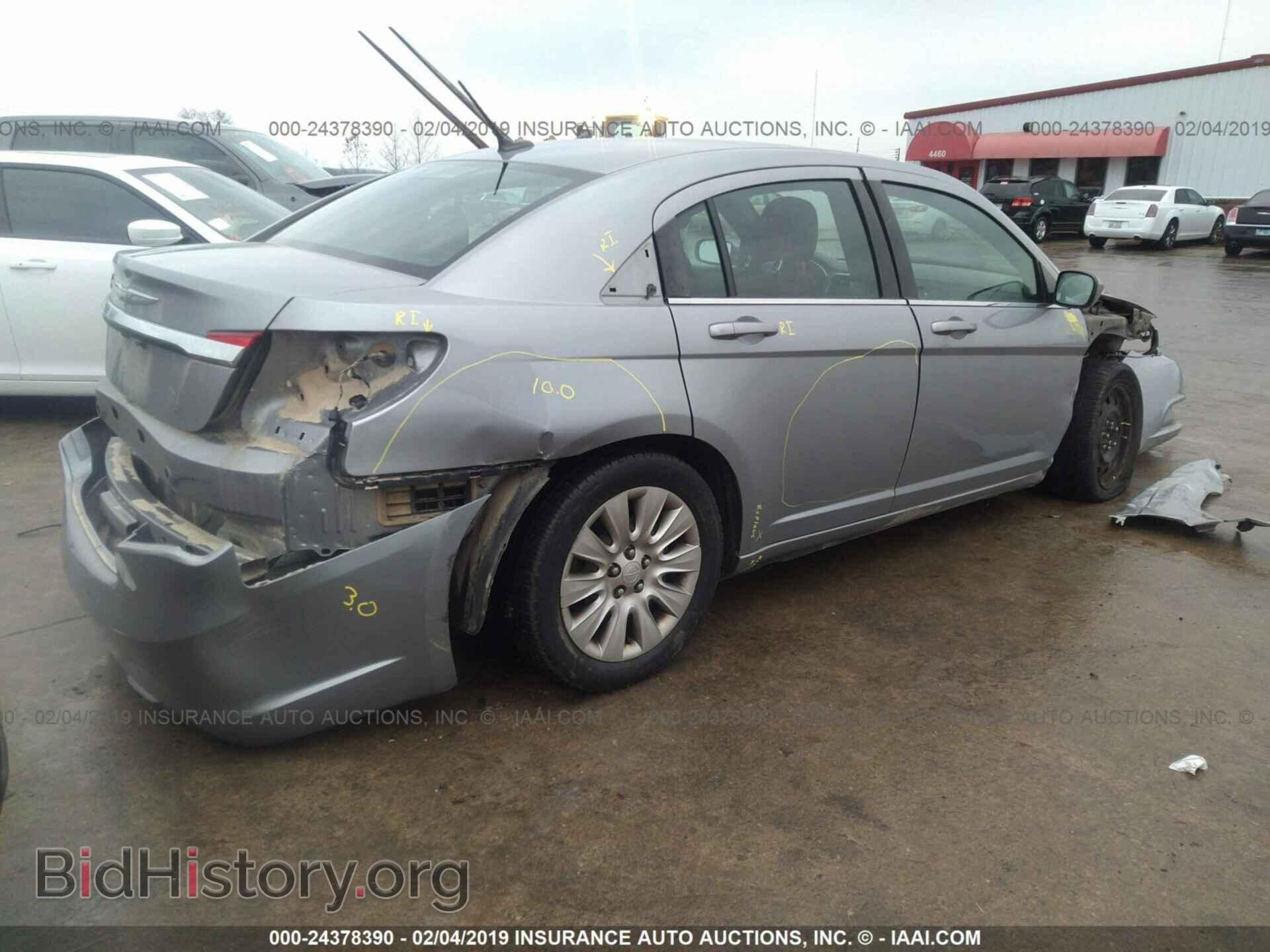 2014 CHRYSLER 200 - VIN: 1C3CCBAB4EN123895 - Фото 4