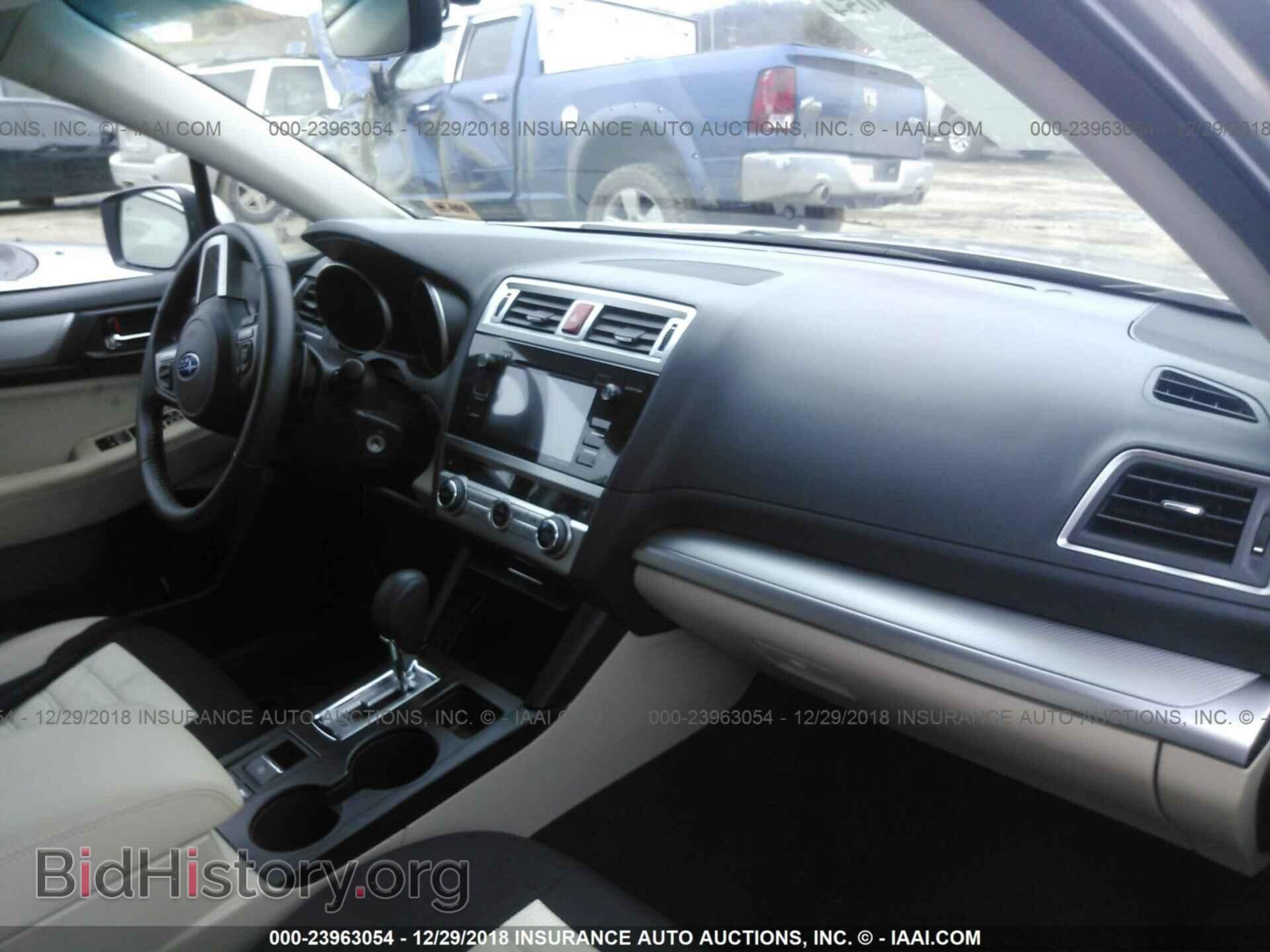 2017 SUBARU OUTBACK - VIN: 4S4BSACC1H3436683 - Photo 5